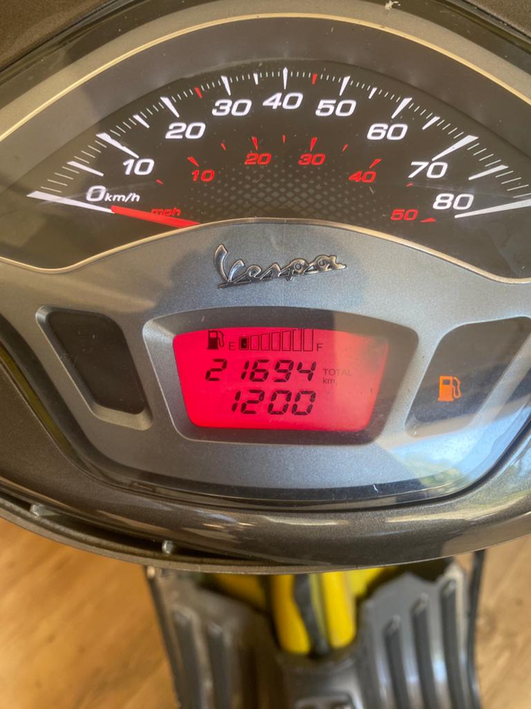 Vespa sprint km teller 21xxx km, Ophalen, Zo goed als nieuw, Overige typen, Vespa