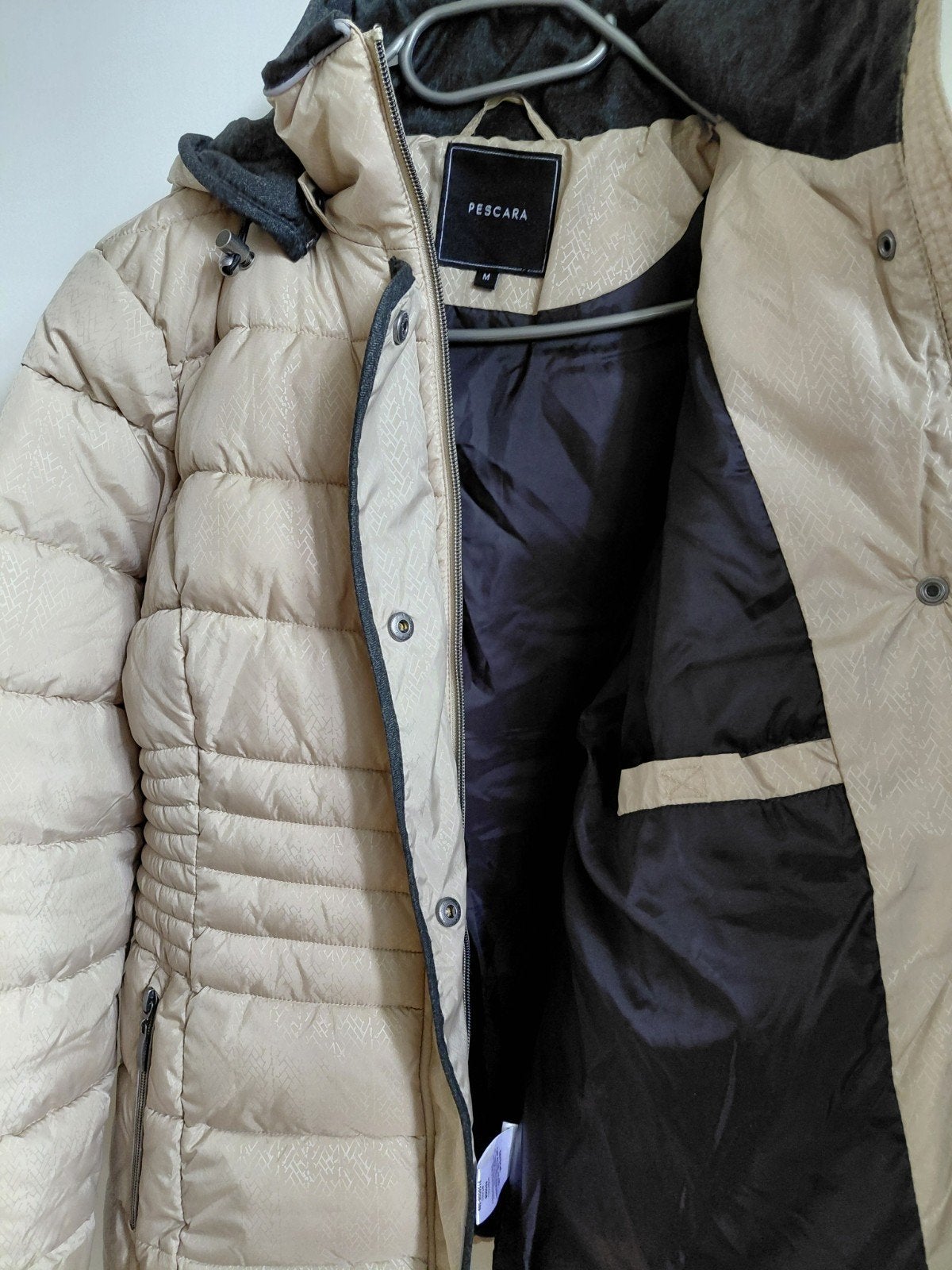 Te koop een nieuwe dames gewatteerde winterjas maat M, Ophalen of Verzenden
