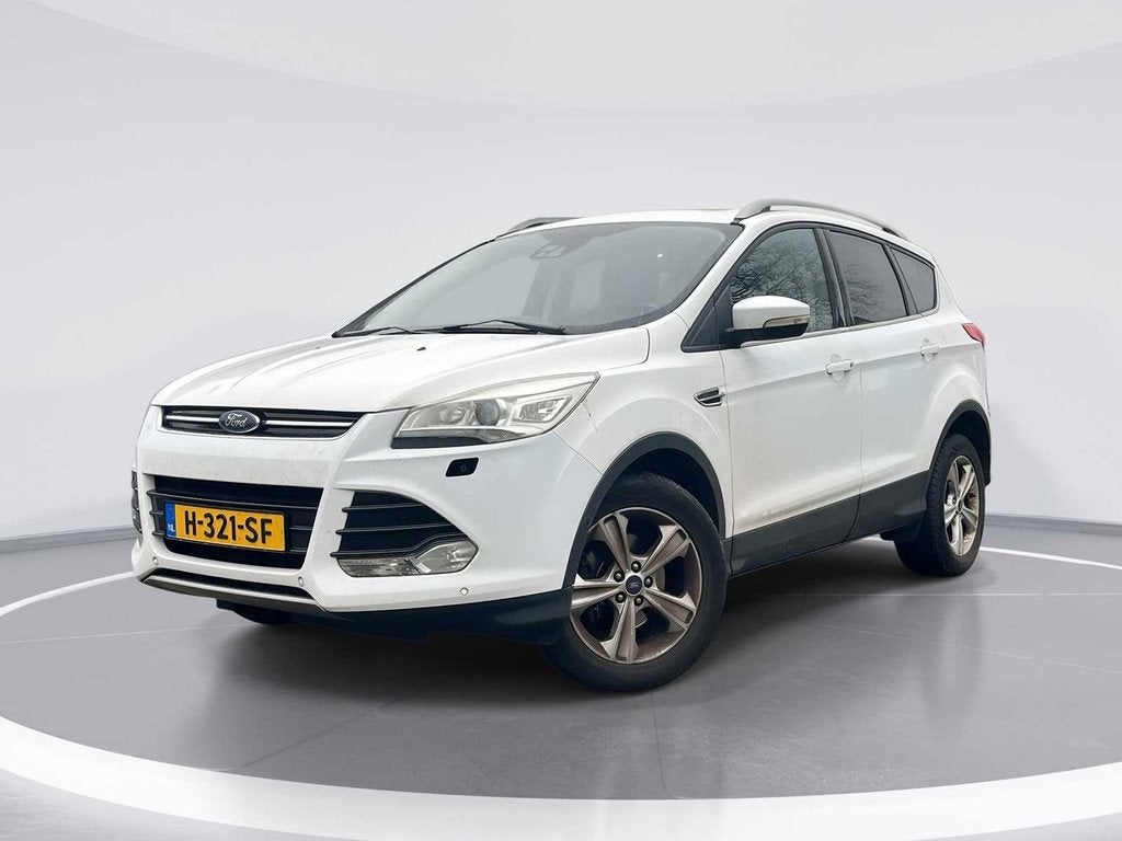 Ford Kuga 1.6 Titanium 2013 | H-321-SF, 15 km/l, Gebruikt, 4 cilinders, Wit