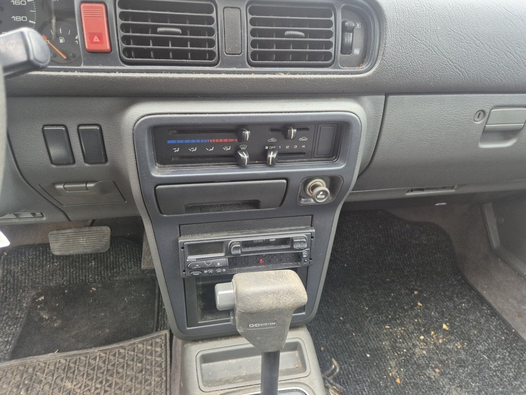 Mazda 626 schuurvondst 2.0-12V GLX (bj 1989, automaat), foto 12