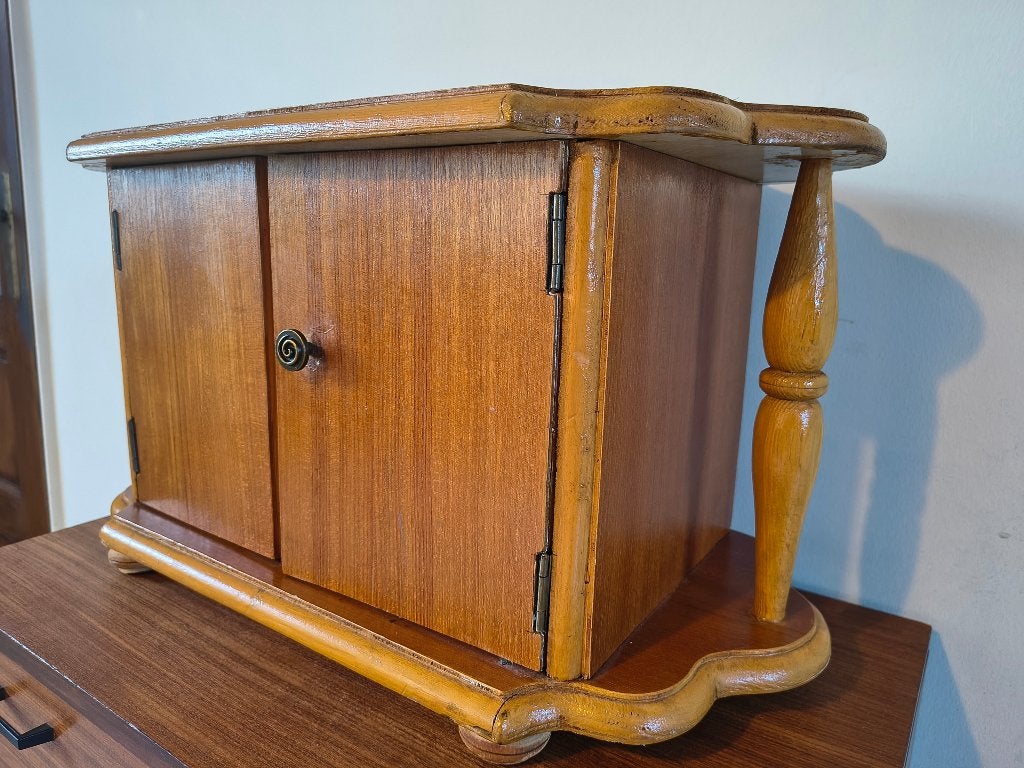 Houten kastje / sieradenkastje (Vintage / Retro), Ophalen of Verzenden