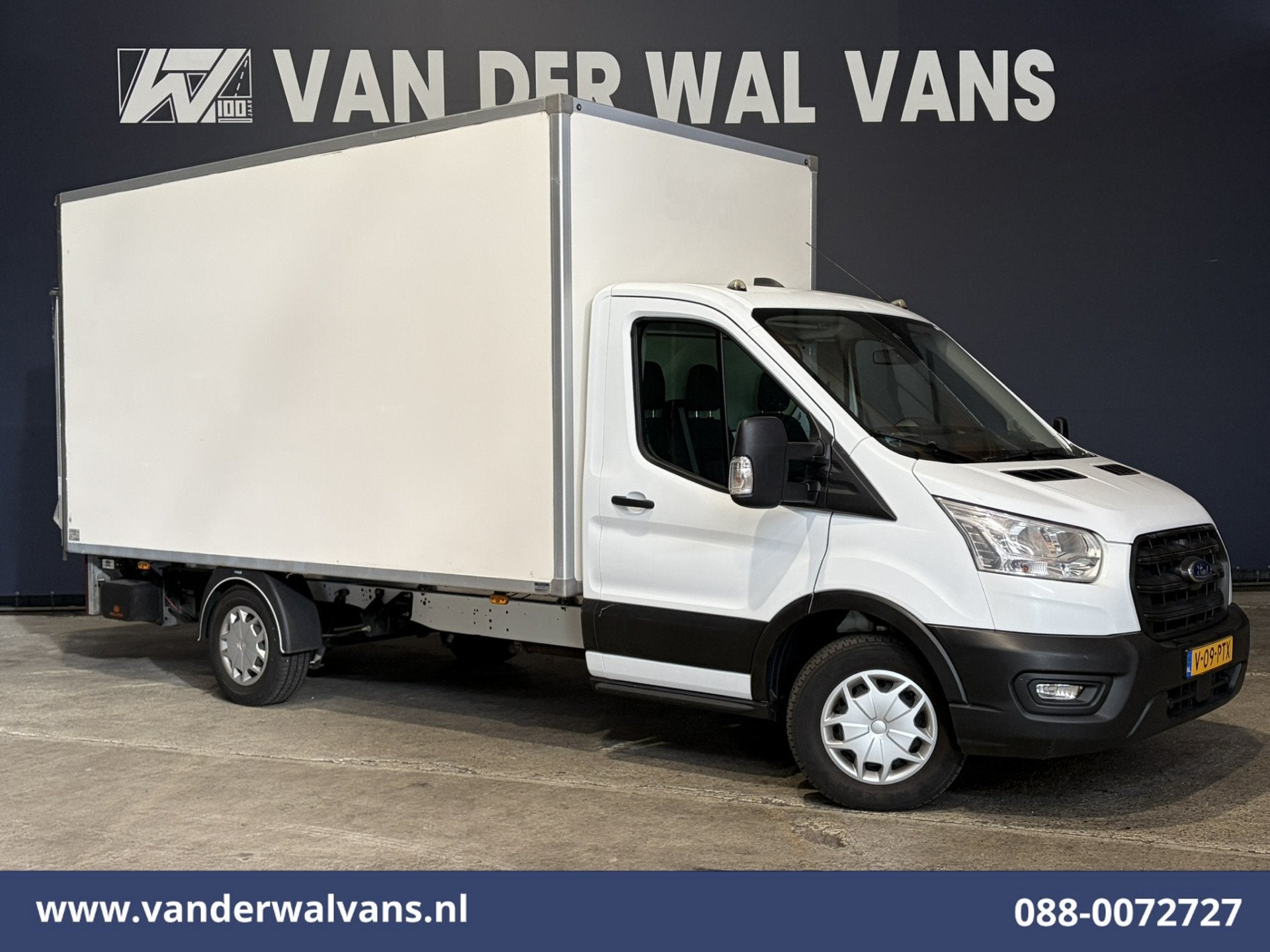 Ford Transit 2.0 TDCI 130pk Bakwagen Laadklep Euro6 Airco |, Auto's, Bestelauto's, Voorwielaandrijving, Dealer onderhouden, Stof