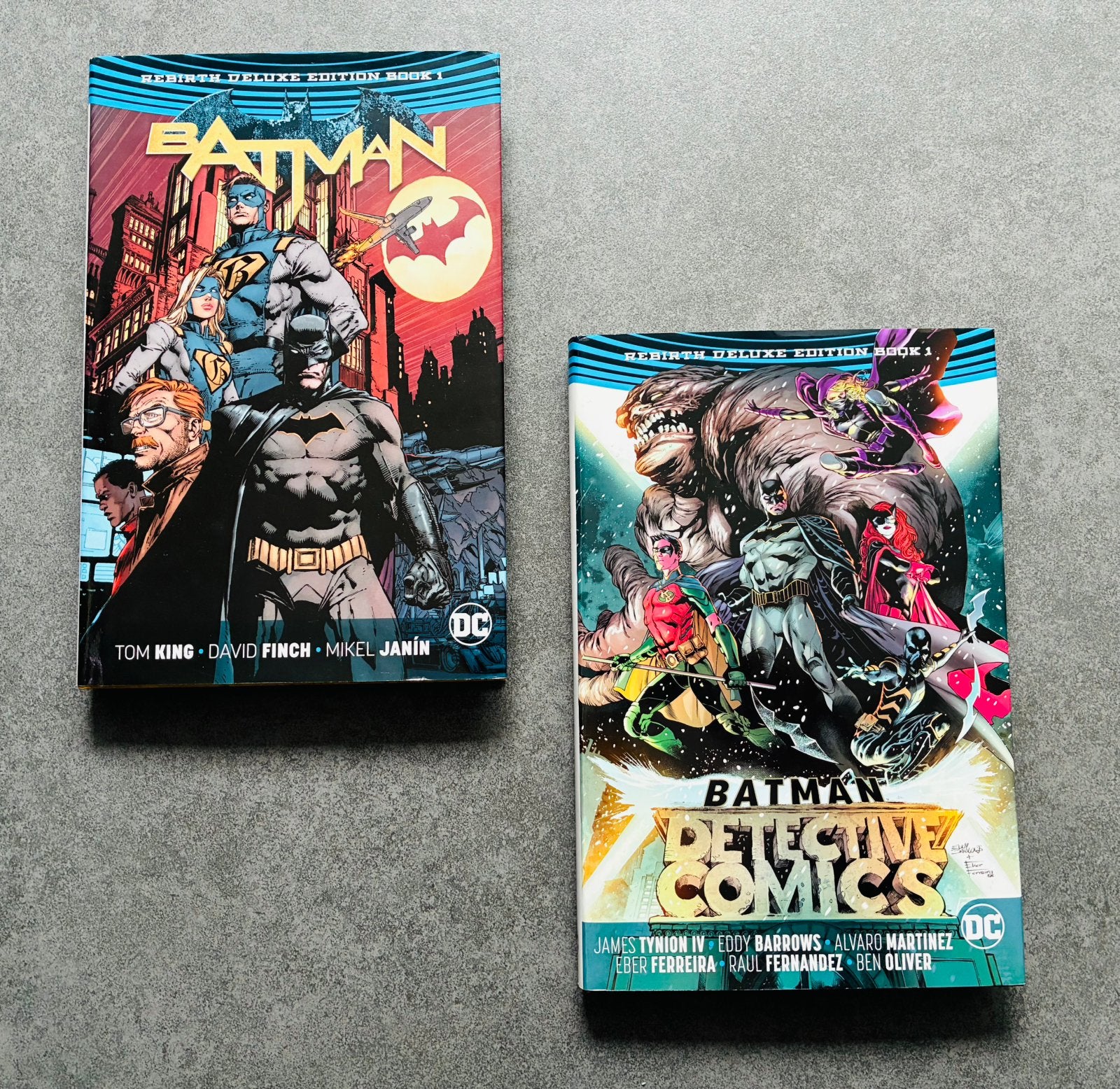 Batman Rebirth Deluxe & Detective Comics Deluxe Edition, Boeken, Strips | Comics, Meerdere comics, Ophalen of Verzenden, Zo goed als nieuw
