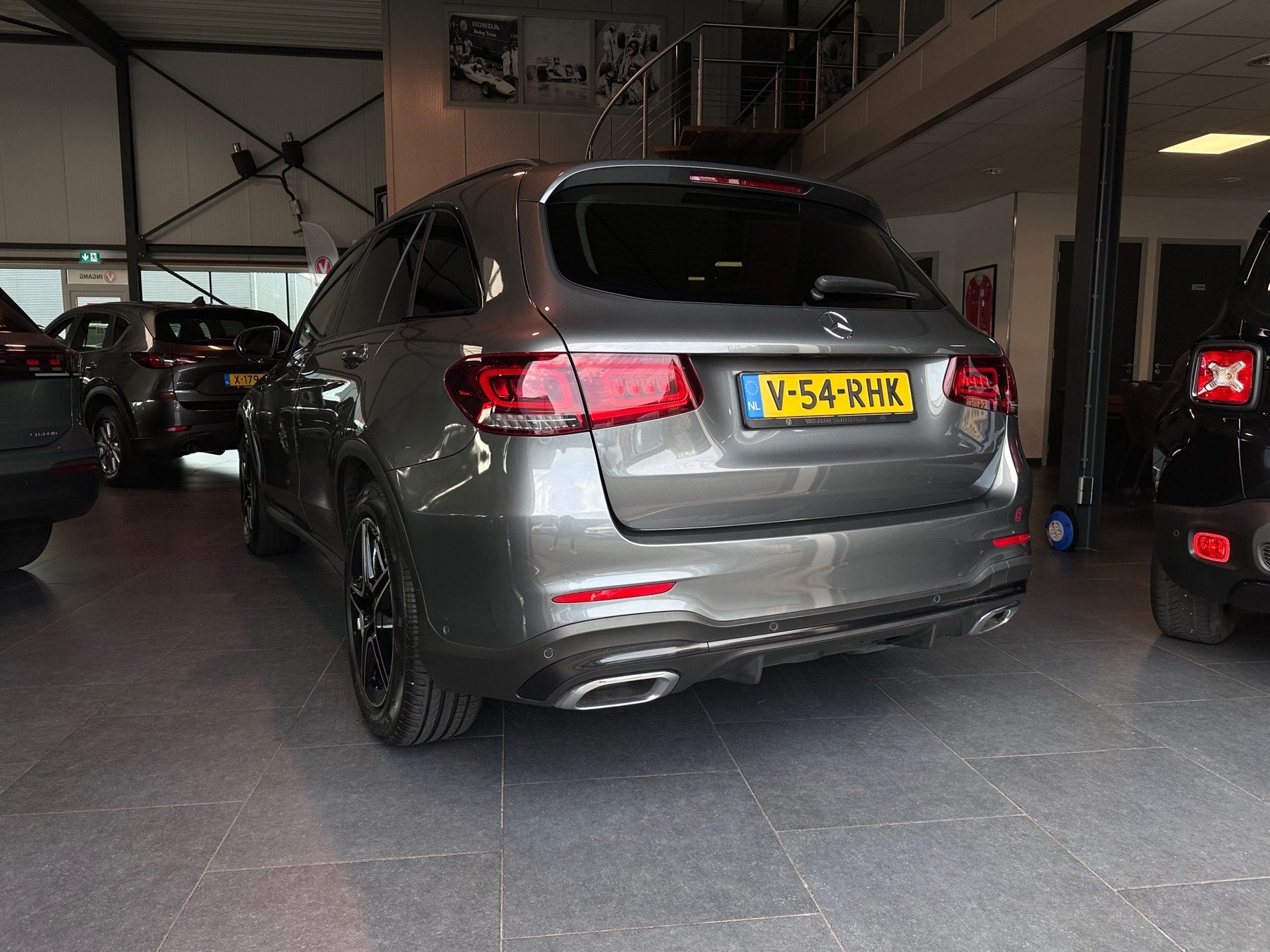 Mercedes-Benz GLC-klasse 400d 4MATIC Grijs Kenteken|Rijklaar, Auto's, Dealer onderhouden, Gebruikt, Zwart, 2925 cc