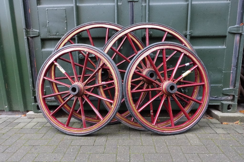 Wagenwielen, origineel houten wagenwiel, set van 4., Antiek en Kunst, Curiosa en Brocante, Ophalen