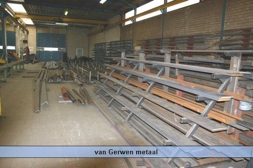 Stalen balken,kokers,ronde buizen strippen uit voorraad, Doe-het-zelf en Verbouw, Ophalen, Nieuw, IJzer