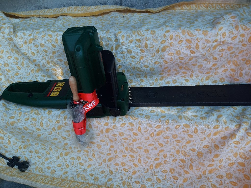 Bosch elektrische ketting Zaag, vintage en echte degelijk, Ophalen, Gebruikt, Kettingzaag, 30 tot 70 mm