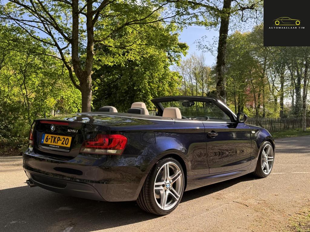 BMW 1-serie Cabrio 125i M Sport Edition / 1e eig / OrigNL, Auto's, BMW, Euro 5, Achterwielaandrijving, Gebruikt, 4 stoelen