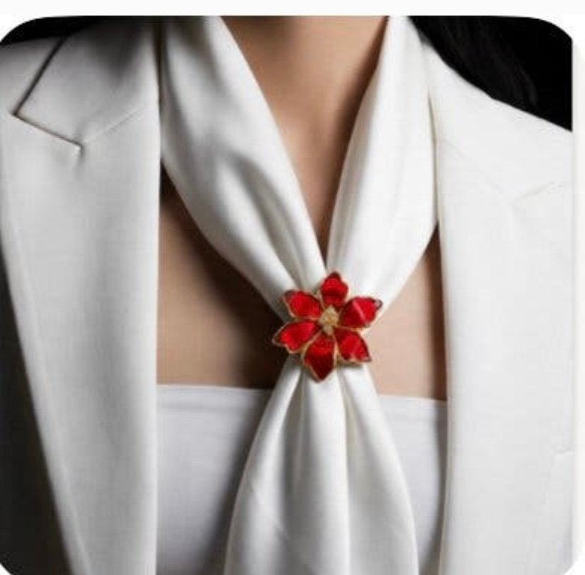 Vintage rood emaille bloem sjaalbroche, Sieraden, Tassen en Uiterlijk, Ophalen of Verzenden, Zo goed als nieuw, Rood, Overige materialen