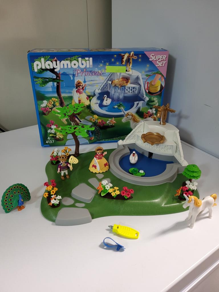 Princess playmobil met waterpomp, Ophalen of Verzenden, Zo goed als nieuw, Complete set