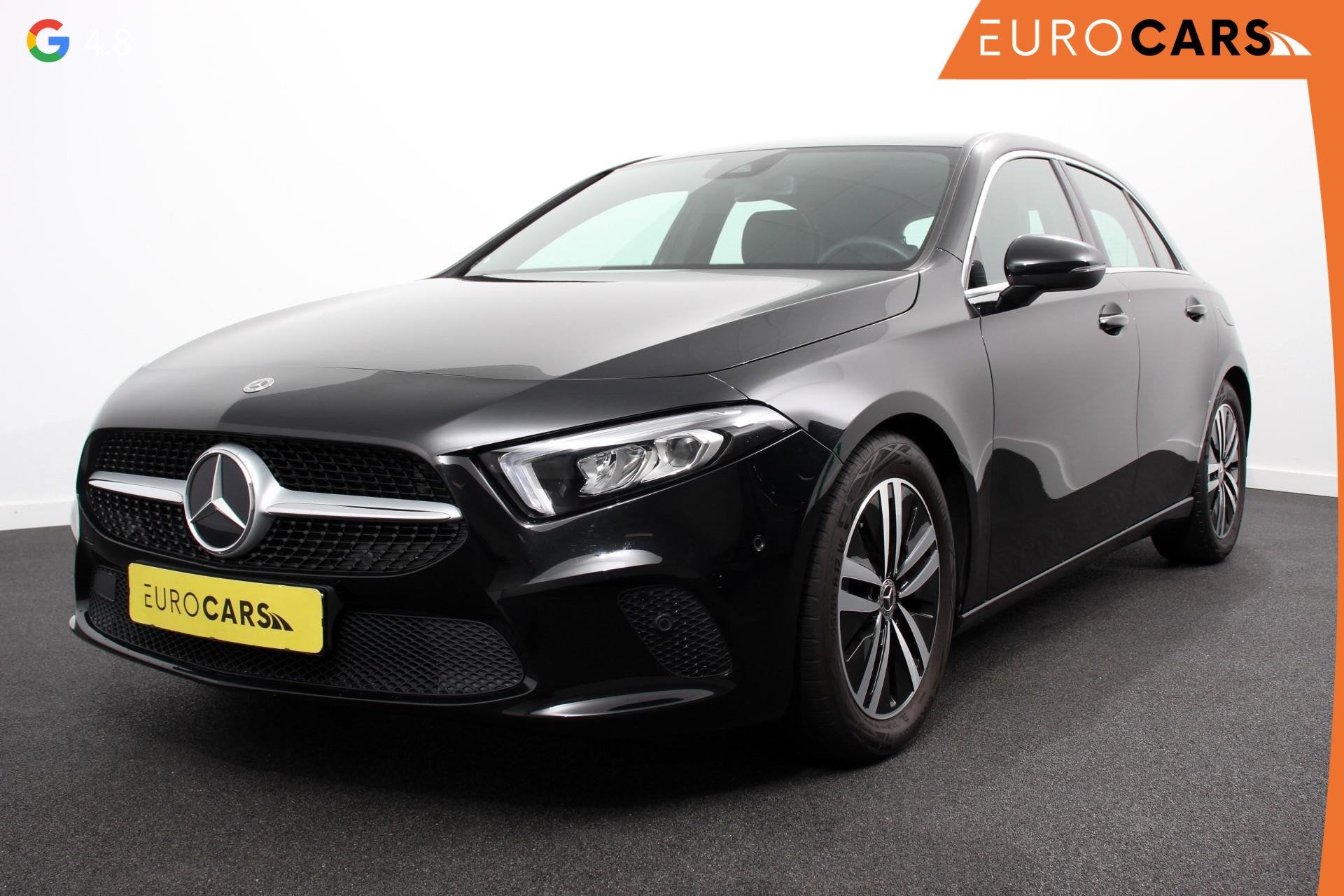 Mercedes-Benz A-klasse 180 7-DCT Progressive Style Plus Navi, Auto's, 136 pk, Gebruikt, 4 cilinders, Leder en Stof