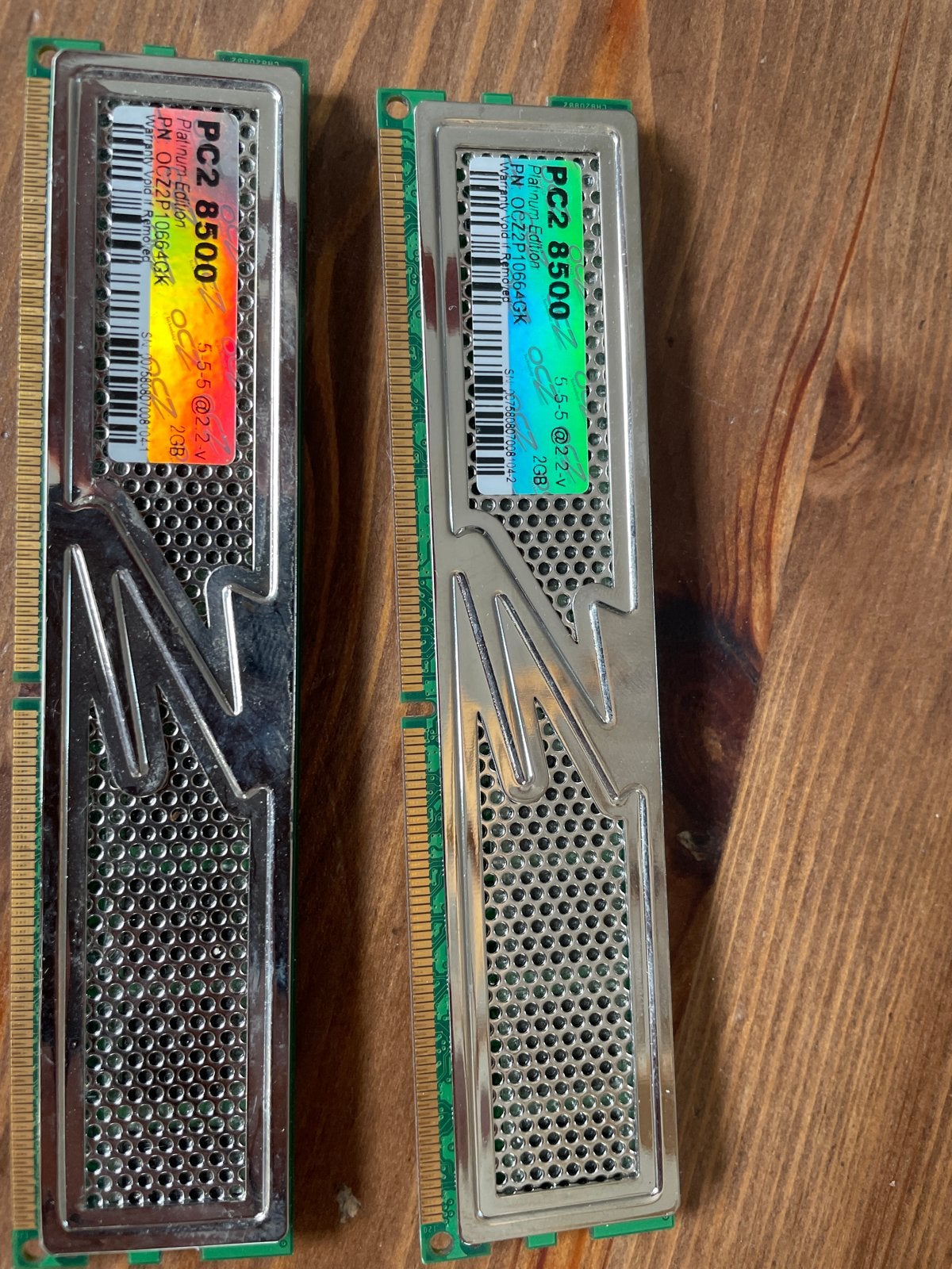OCZ PC2 8500 DDR2 RAM 2x2GB (4GB totaal) - Premium Edition, Computers en Software, RAM geheugen, Gebruikt, Ophalen of Verzenden