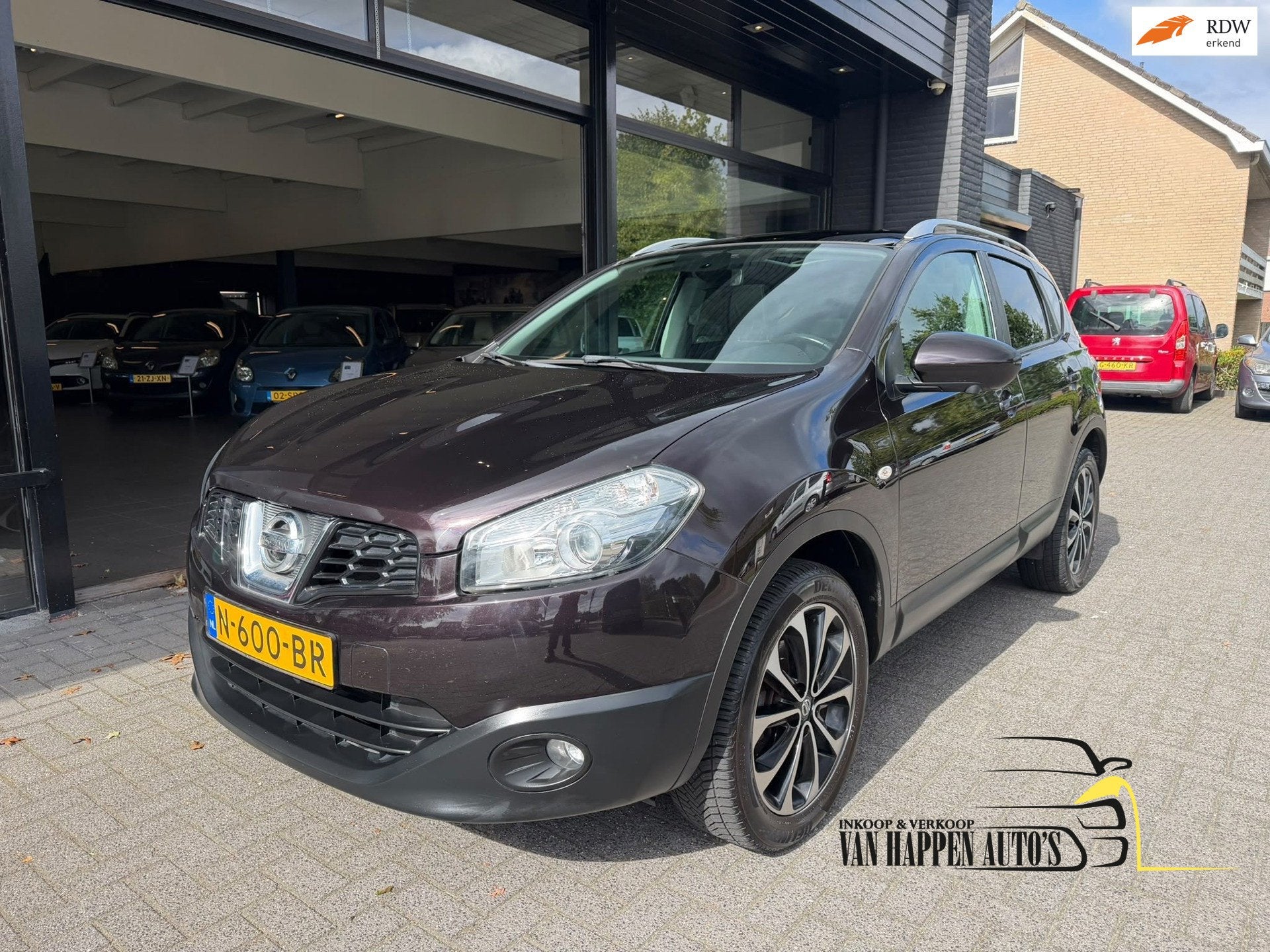 Nissan Qashqai 2.0 Tekna, Auto's, Euro 5, Gebruikt, Automatische klimaatregeling, Leder