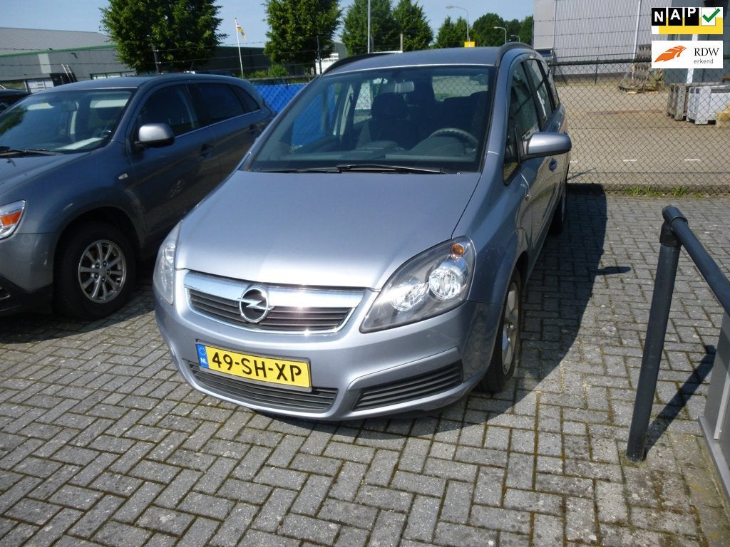 Opel Zafira 1.8 Enjoy, opknapper, loop of sloop, export !, Gebruikt, 4 cilinders, Origineel Nederlands, Zilver of Grijs