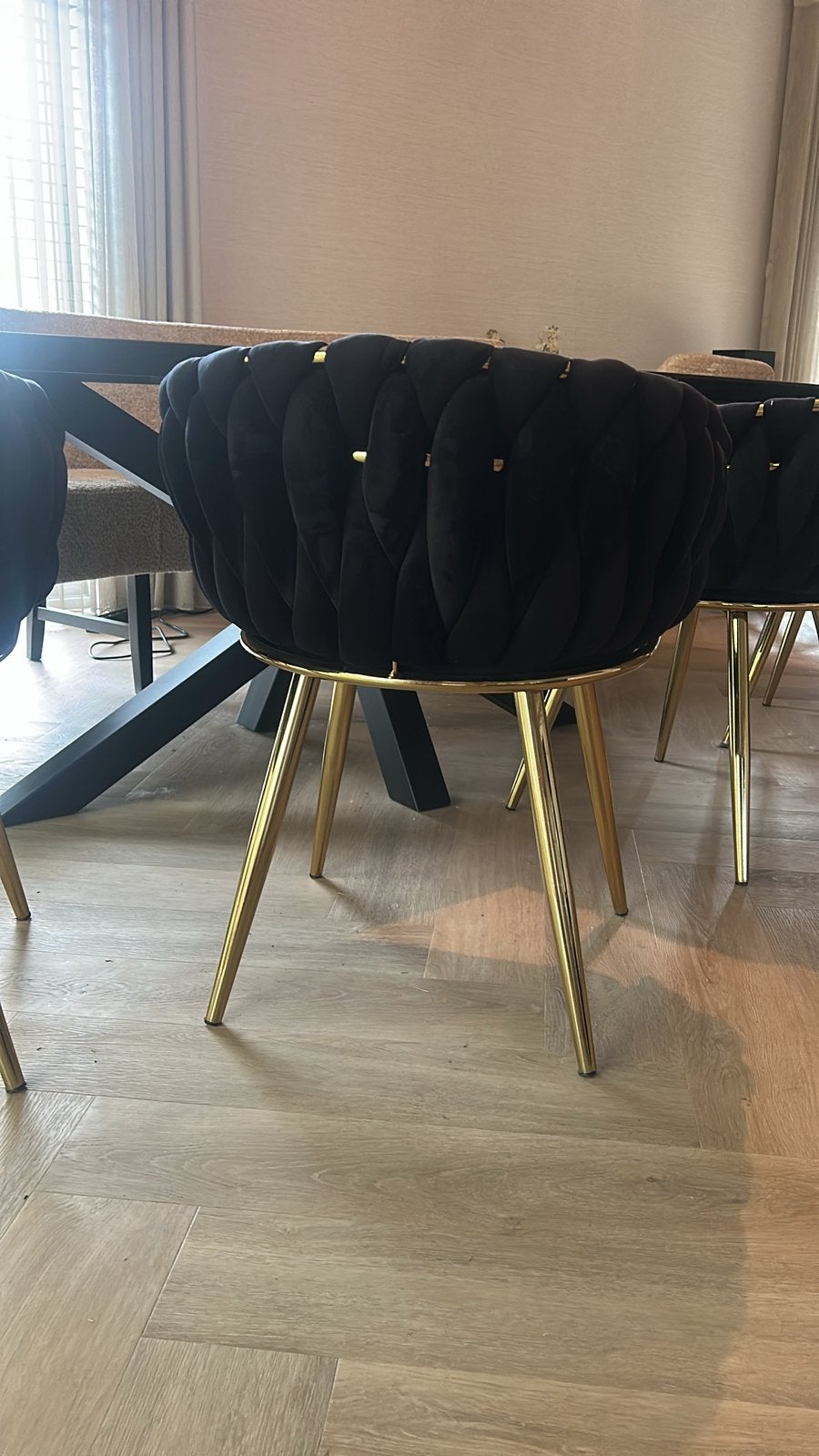 6x Zwarte velvet eetkamerstoelen met gouden poten, Ophalen, Zwart, Zo goed als nieuw, Erik kuster
