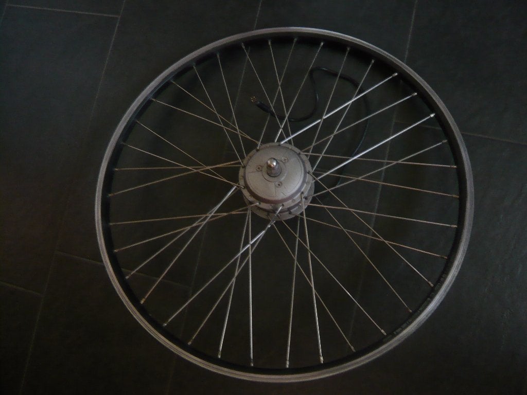 mooi recht voorwiel met motor 36volt 250watt 9poligestekker, Ophalen, Gebruikt, Elektrische fiets, Motor