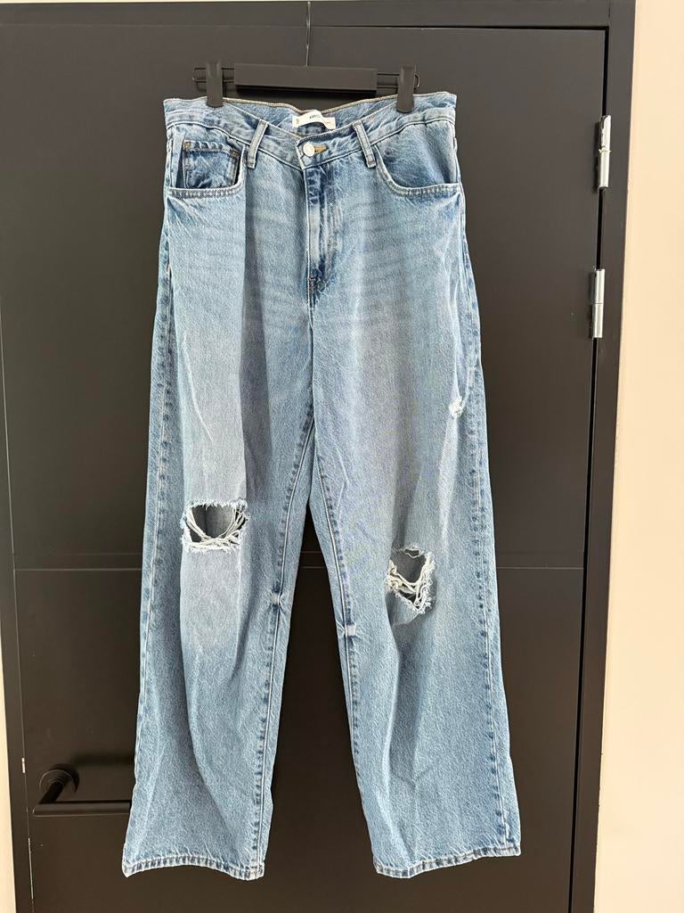 Trendy lichtblauwe wide leg jeans met scheuren, Ophalen of Verzenden, Gedragen, Blauw, W30 - W32 (confectie 38/40)