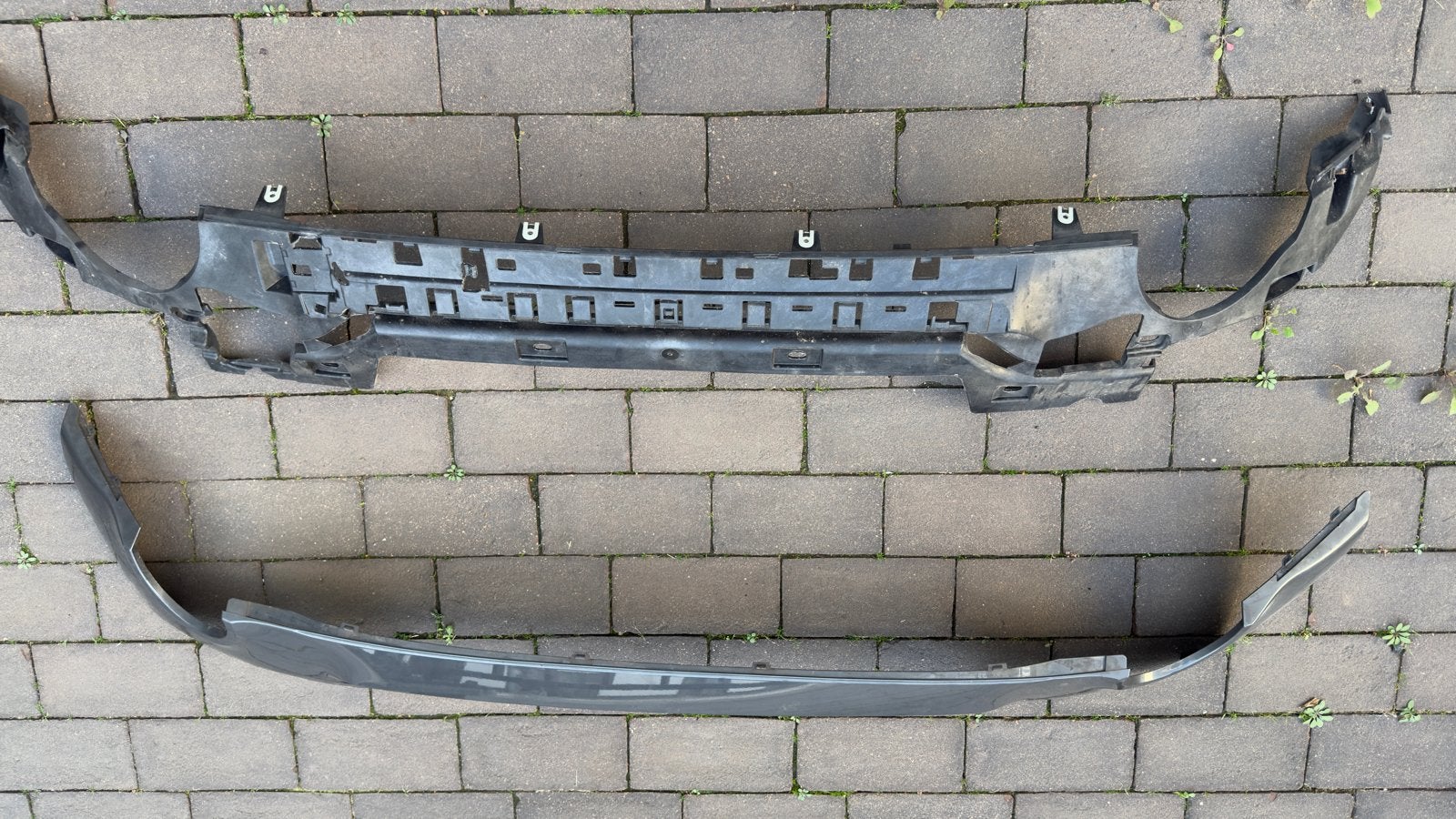 BMW G20 Diffuser + Frame - Achterbumper Onderdeel, Auto-onderdelen, Ophalen, Gebruikt, Achter, Bumper