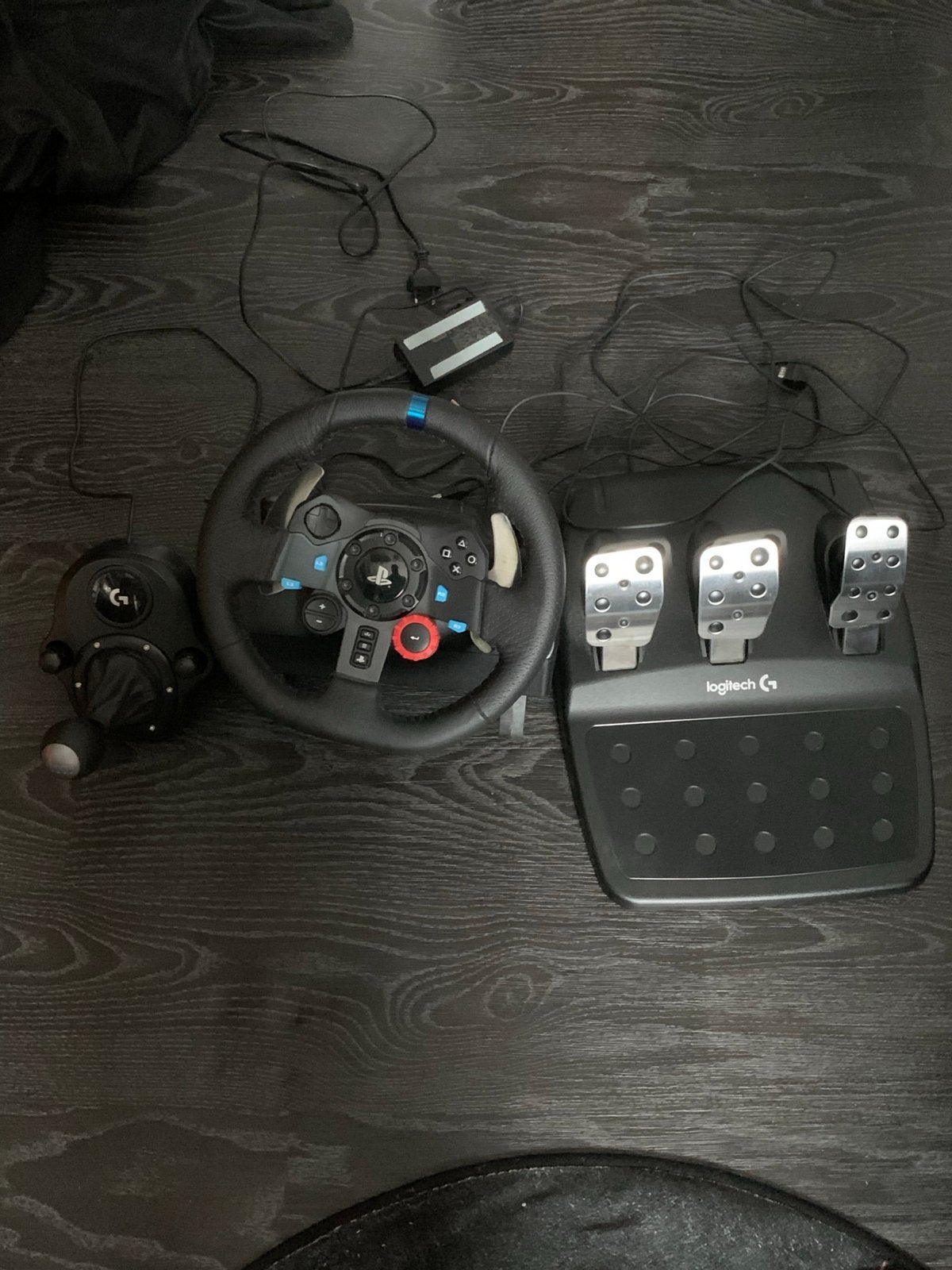 Logitech G29 racestuur met pedalen en schakelpook, Ophalen, Zo goed als nieuw, Stuur of Pedalen, PlayStation 4