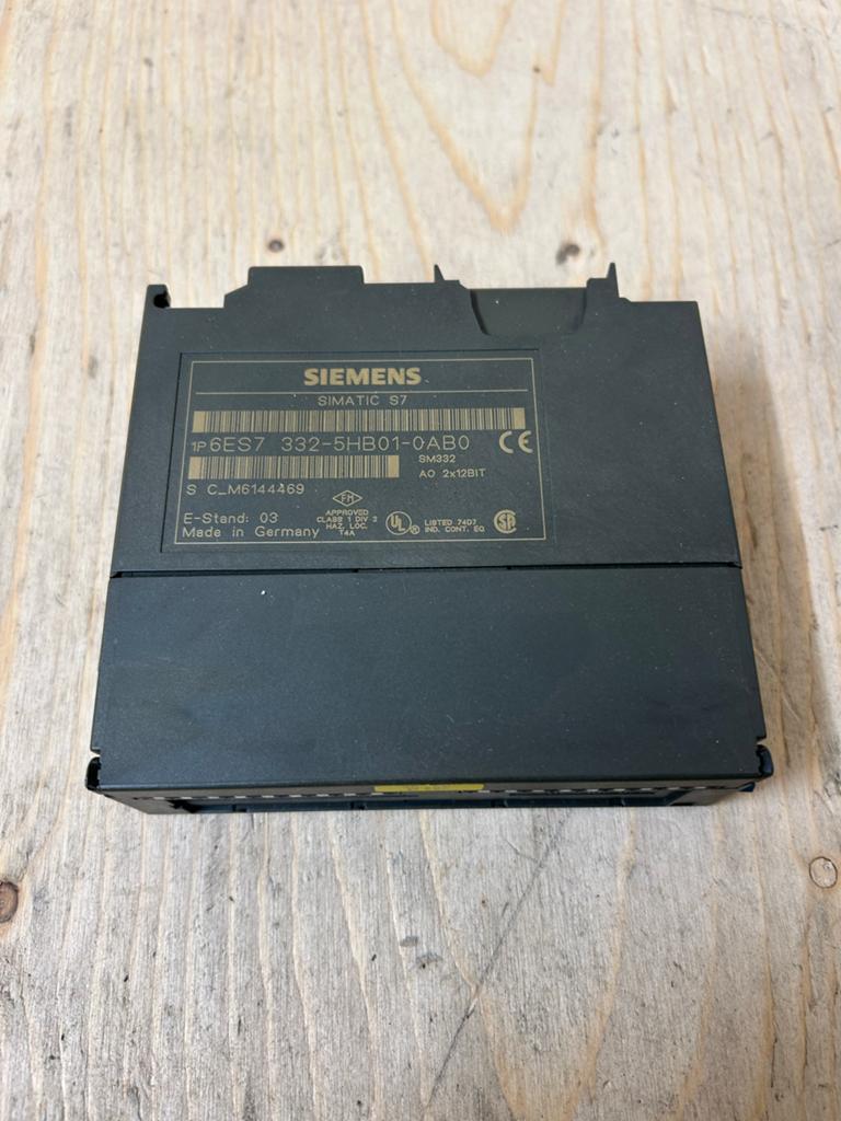 Siemens SIMATIC S7 300 SM 332 Analoge Uitgangsmodule, Ophalen, Gebruikt