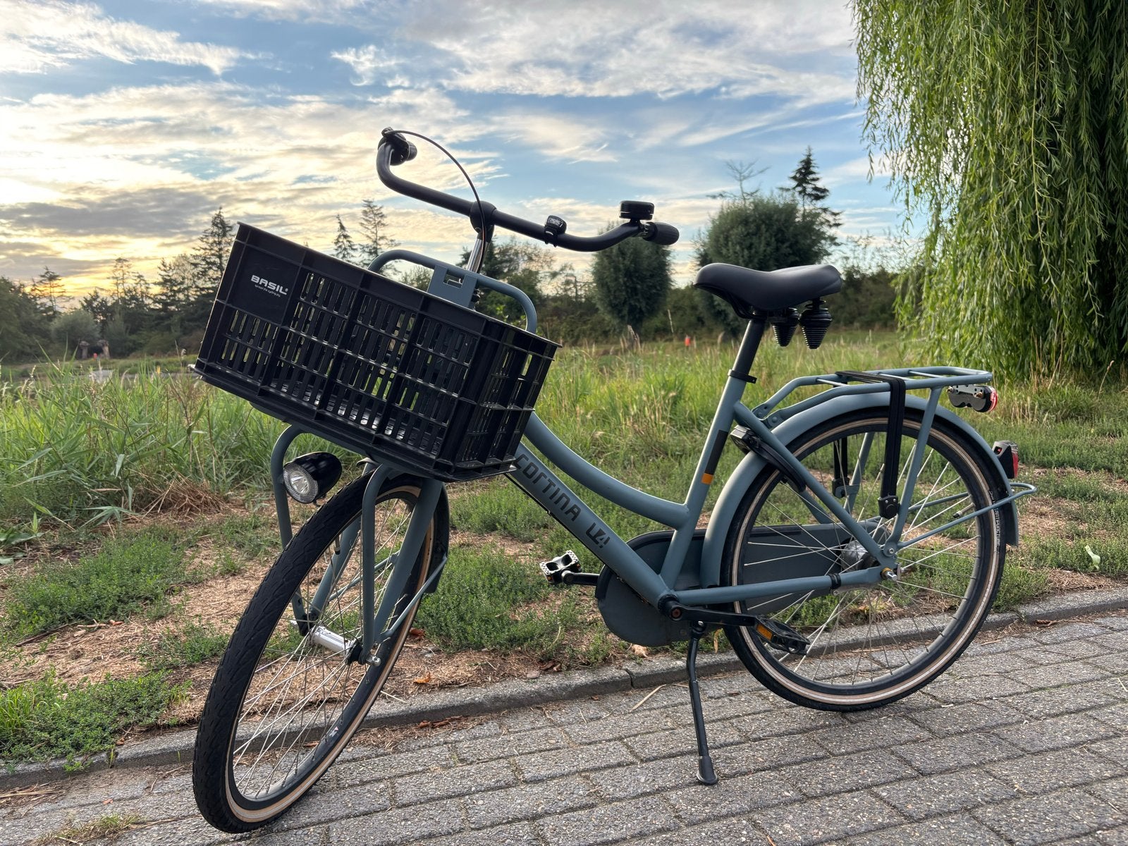 Cortina 24 inch meisjesfiets- Zo goed als nieuw, Fietsen en Brommers, Fietsen | Dames | Damesfietsen, Terugtraprem, Versnellingen