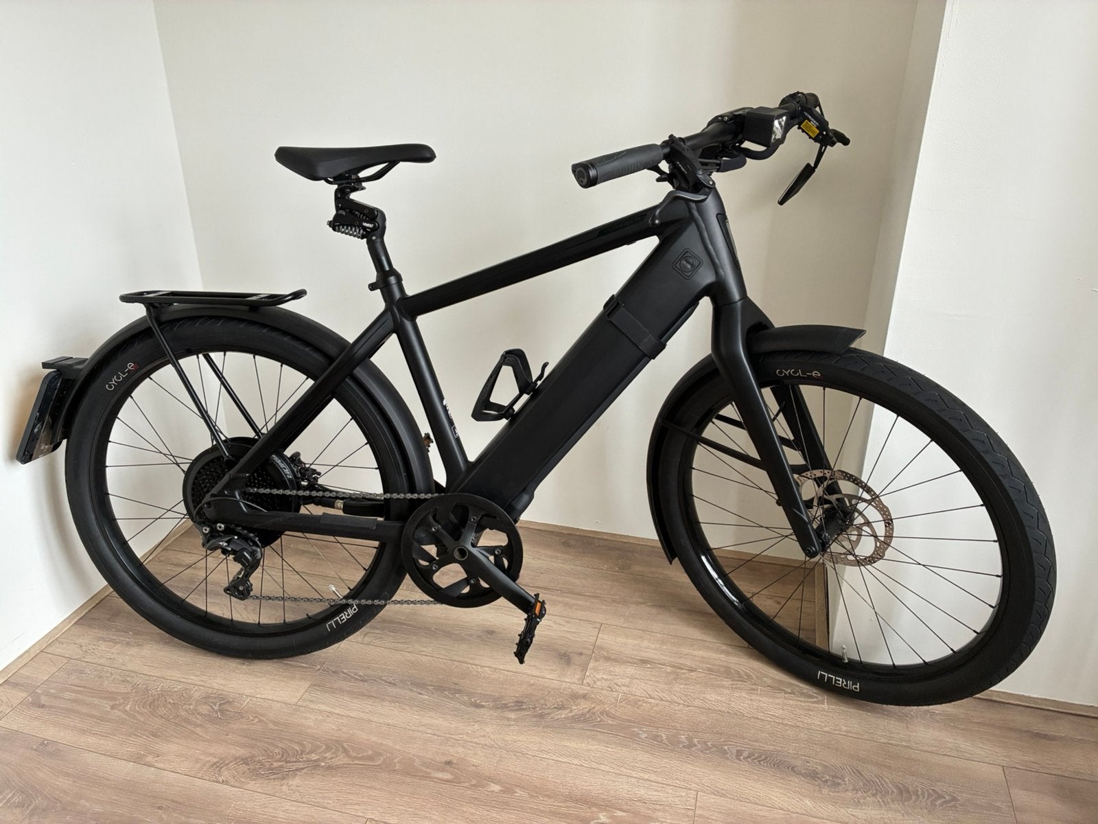 Stromer St3 maat L (september 2024), Fietsen en Brommers, Elektrische fietsen, Ophalen, Zo goed als nieuw, Stromer, 50 km per accu of meer