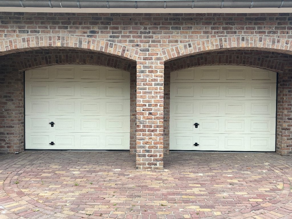Elektrische garagedeur, Doe-het-zelf en Verbouw, Deuren en Horren, Ophalen, Gebruikt, Garagedeur, 120 cm of meer