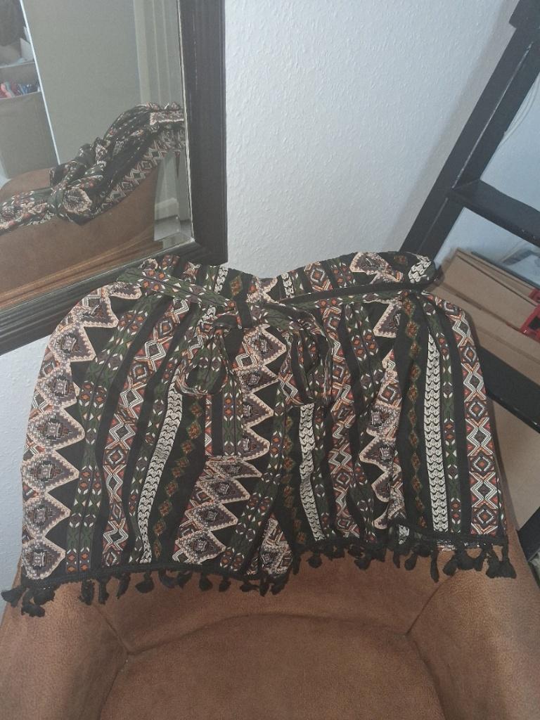 Shein ibiza korte broek L 40/42, Kleding | Dames, Kort, Zwart, Maat 42/44 (L), Ophalen of Verzenden