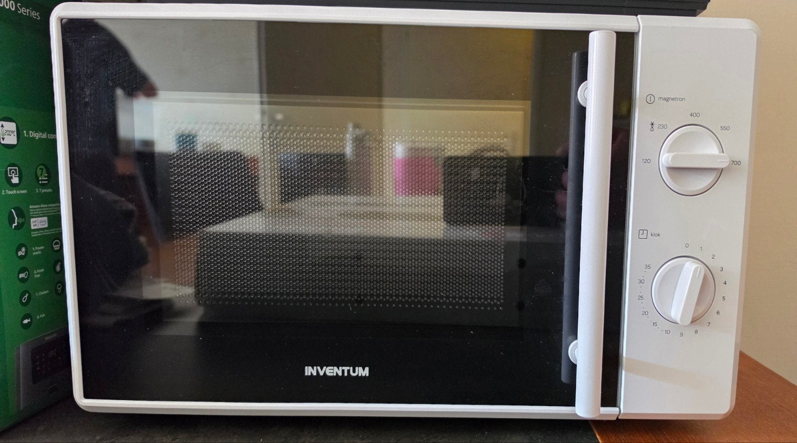 Inventum magnetron, Ophalen