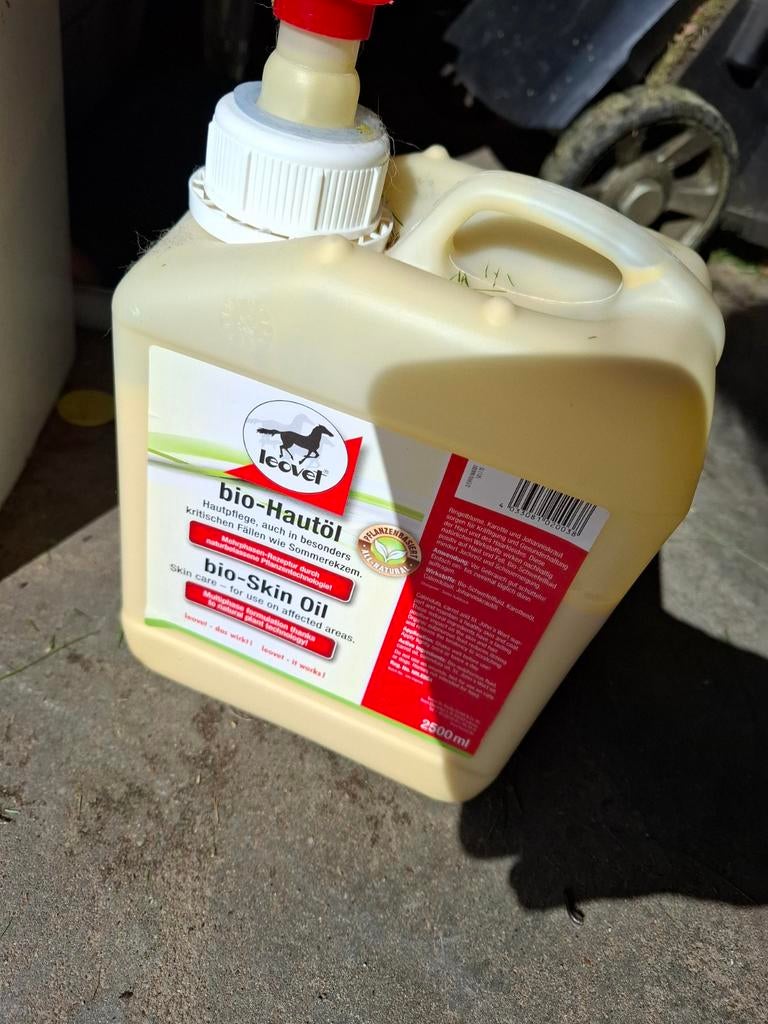 Leovet huidolie 2/3 vol., Dieren en Toebehoren, Ophalen of Verzenden, Zo goed als nieuw, Overige soorten