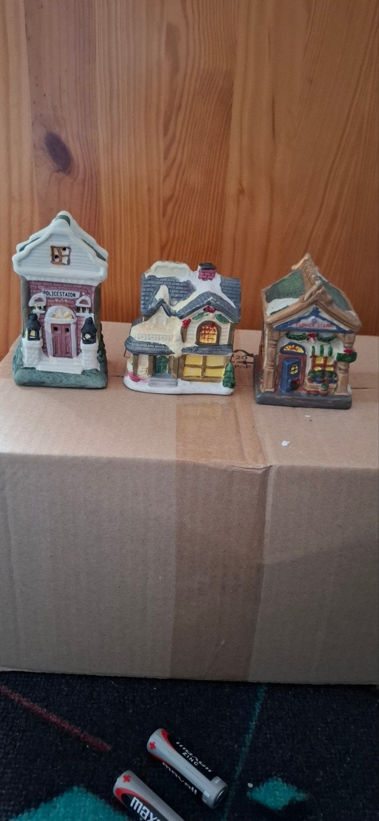 kerstdeco huisjes en kerststalletje, Diversen, Ophalen of Verzenden, Zo goed als nieuw