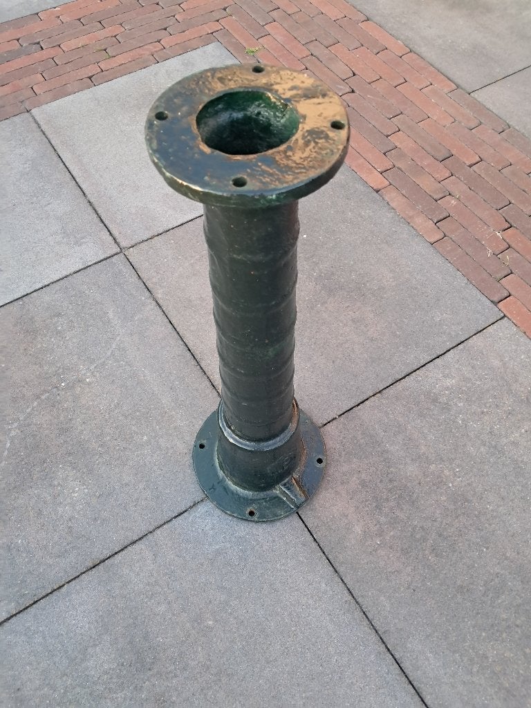 Pompstandaard / voetsteun van gietijzer, Tuin en Terras, Ophalen, Gebruikt, Handmatig, Bronpomp