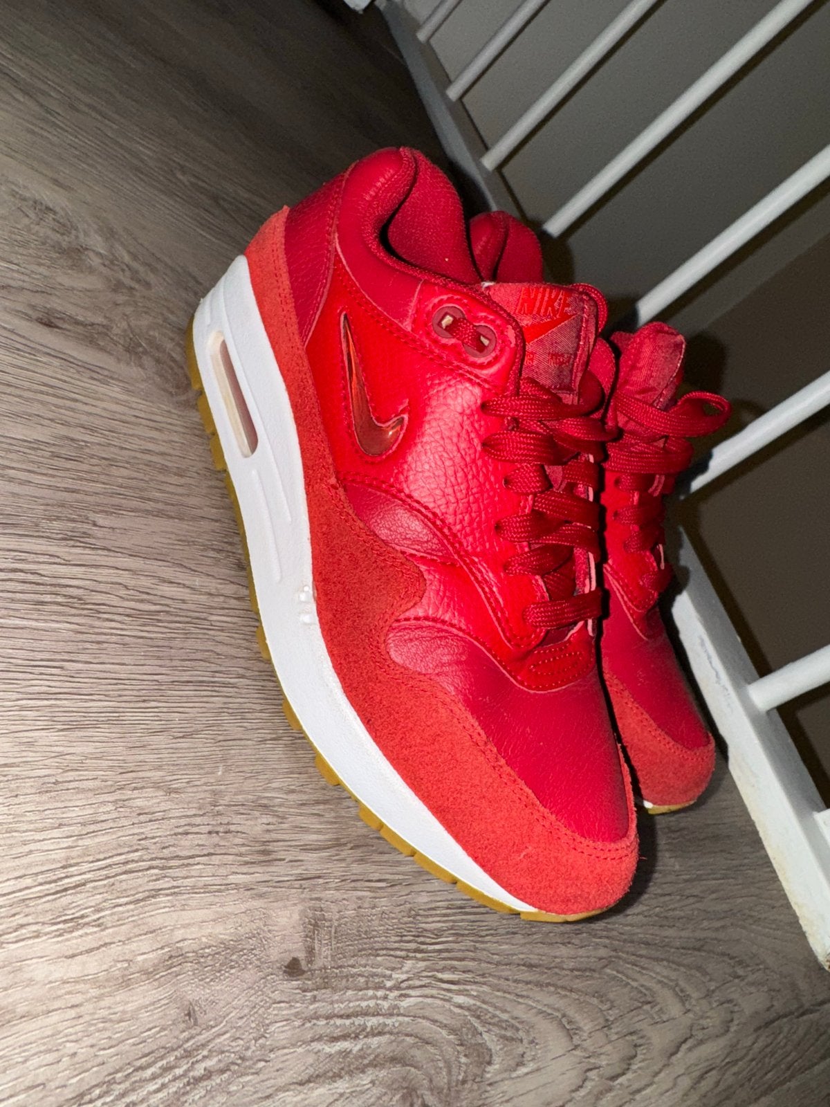 Nike Air Max 1 Premium SC Jewel 'Gym Red', Ophalen of Verzenden, Gedragen, Rood, Sneakers of Gympen