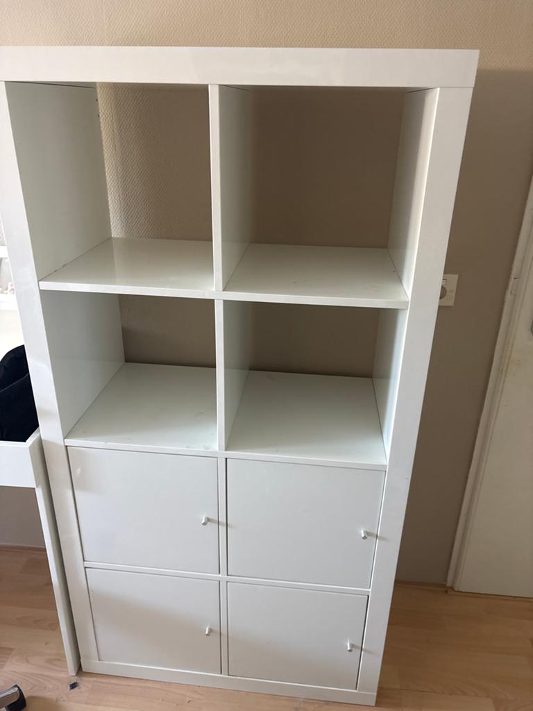 Witte Kast met Vakken en Deurtjes - IKEA Kallax Stijl, Huis en Inrichting, Kasten | Boekenkasten, Ophalen, Gebruikt, 50 tot 100 cm