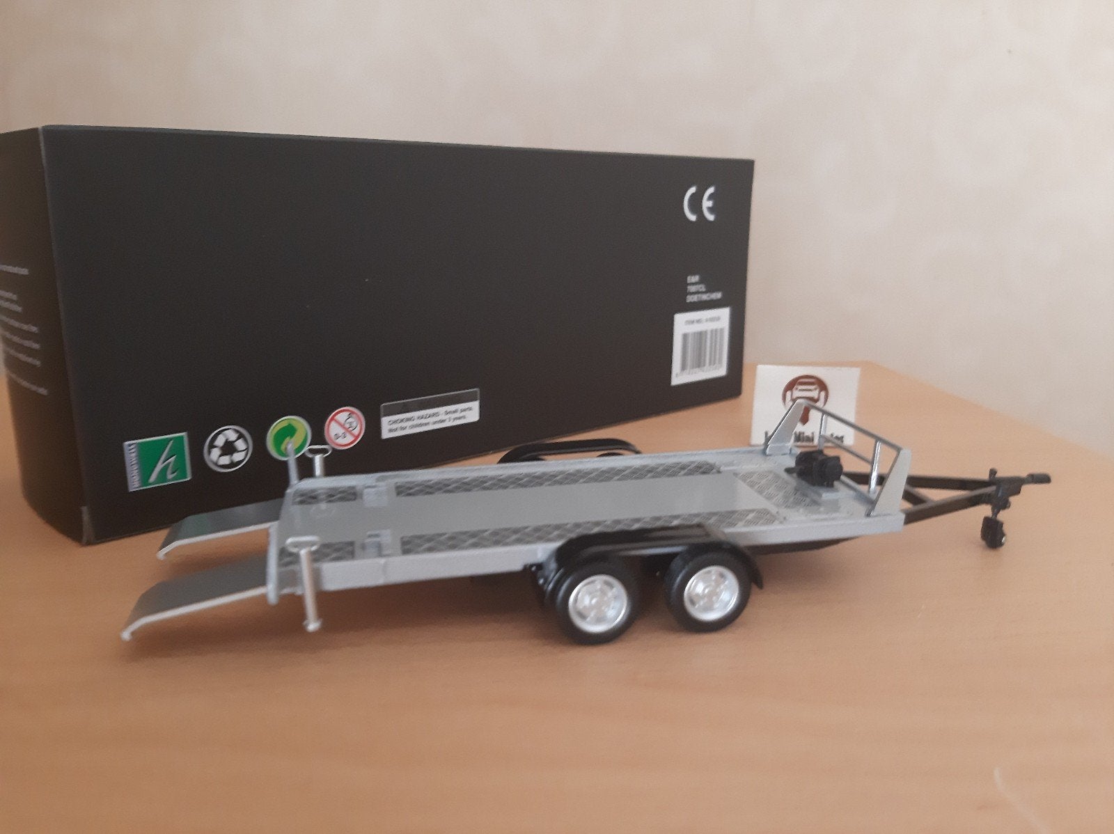 Tandemas Auto Ambulance 1:43., Overige merken, Auto, Cararama, Nieuw