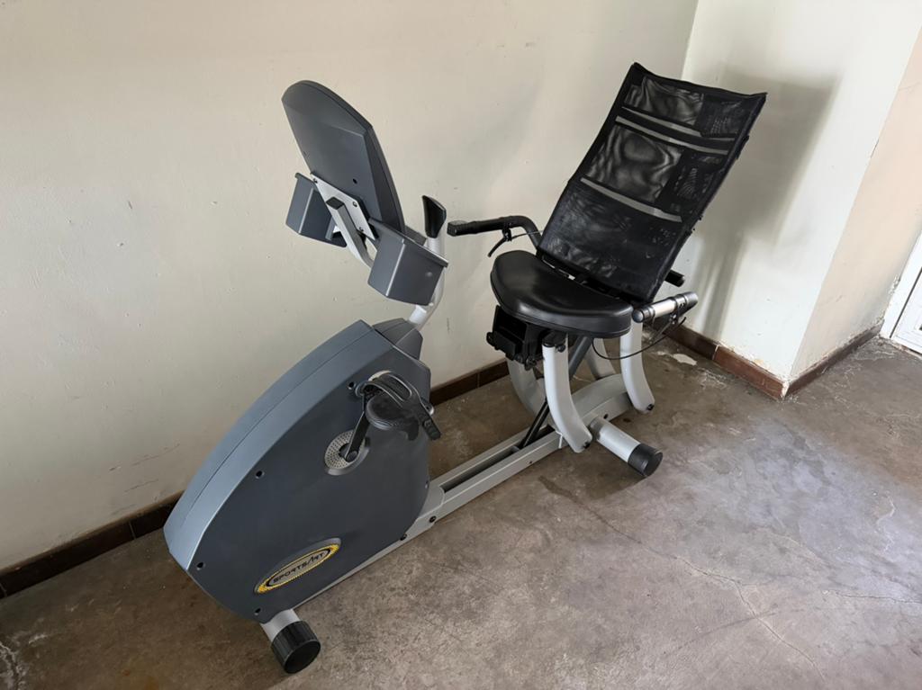 Sports Art C53R Ligfiets, Ophalen, Gebruikt, Benen, Overige typen