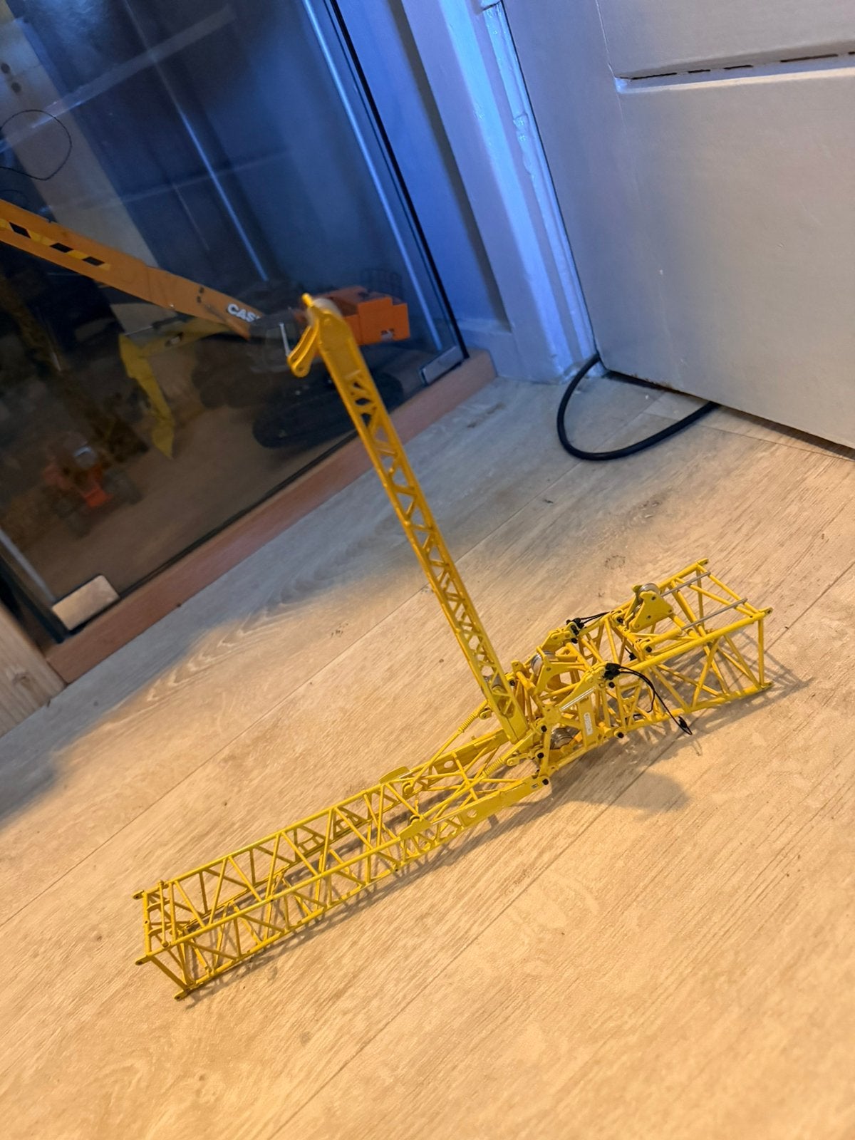 Mast deel kobelco 1:50 mooi als lading, Hobby en Vrije tijd, Ophalen of Verzenden, Zo goed als nieuw, Bus of Vrachtwagen, Conrad