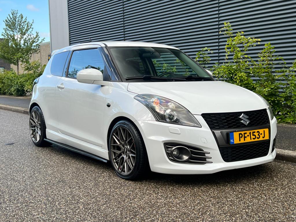 Suzuki Swift Sport 1.6 | 2012 | Keyless | JR Velgen, Auto's, Voorwielaandrijving, 136 pk, 4 cilinders, Handgeschakeld