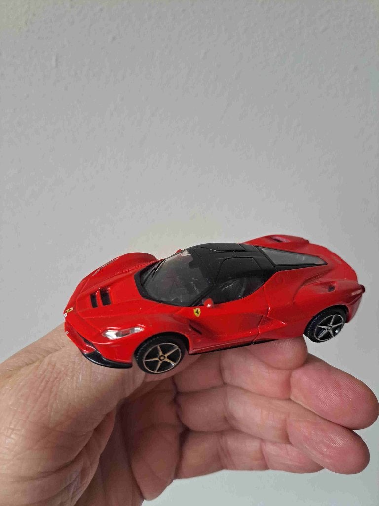 Ferrari LaFerrari F150 1:43 Bburago, Ophalen of Verzenden, Zo goed als nieuw, Auto, Overige merken