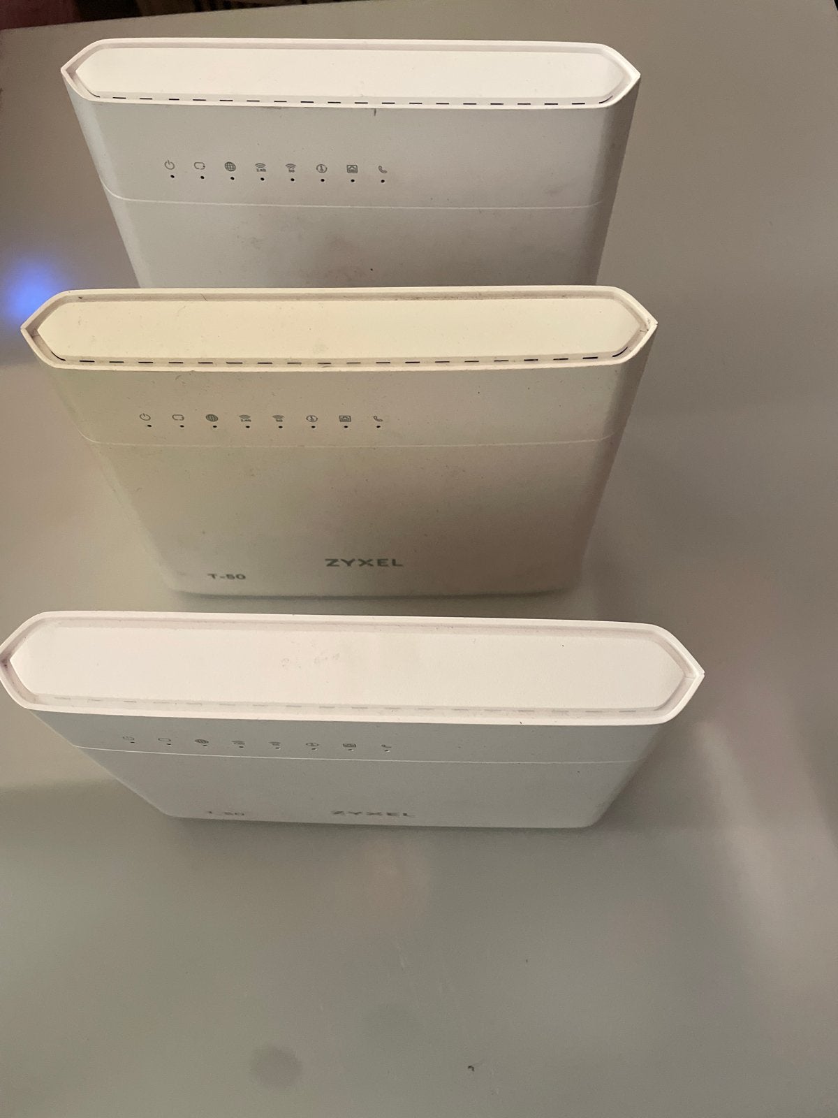 Zyxel T-50 VMG8825-T50 Router met modem (3 stuks), Ophalen of Verzenden, Gebruikt, Router met modem
