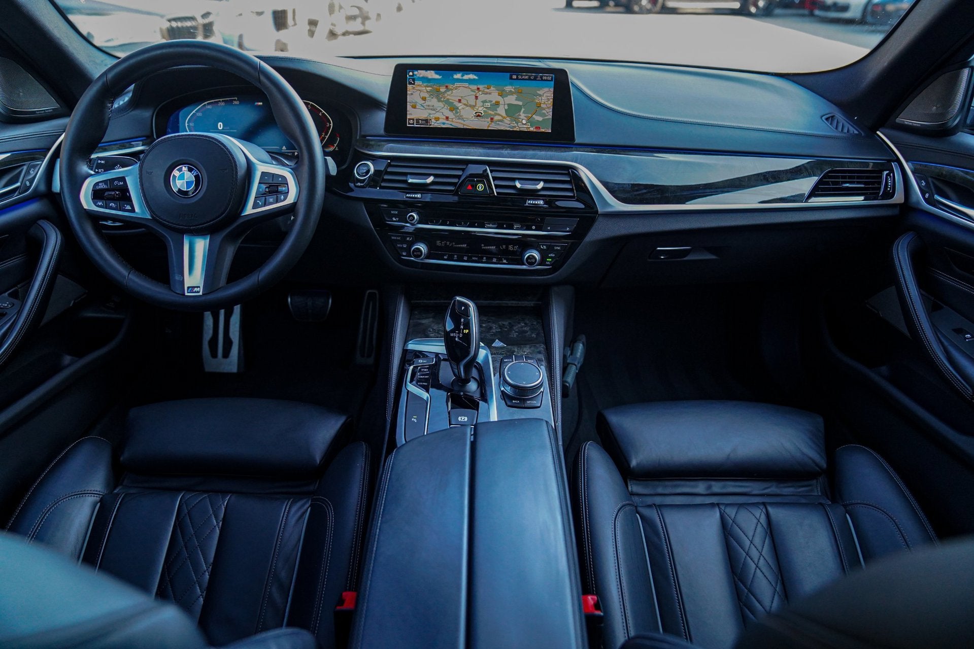 BMW 5-serie 520i High Executive Edition | Schuifdak | Adapti, Automaat, 1998 cc, Achterwielaandrijving, Gebruikt