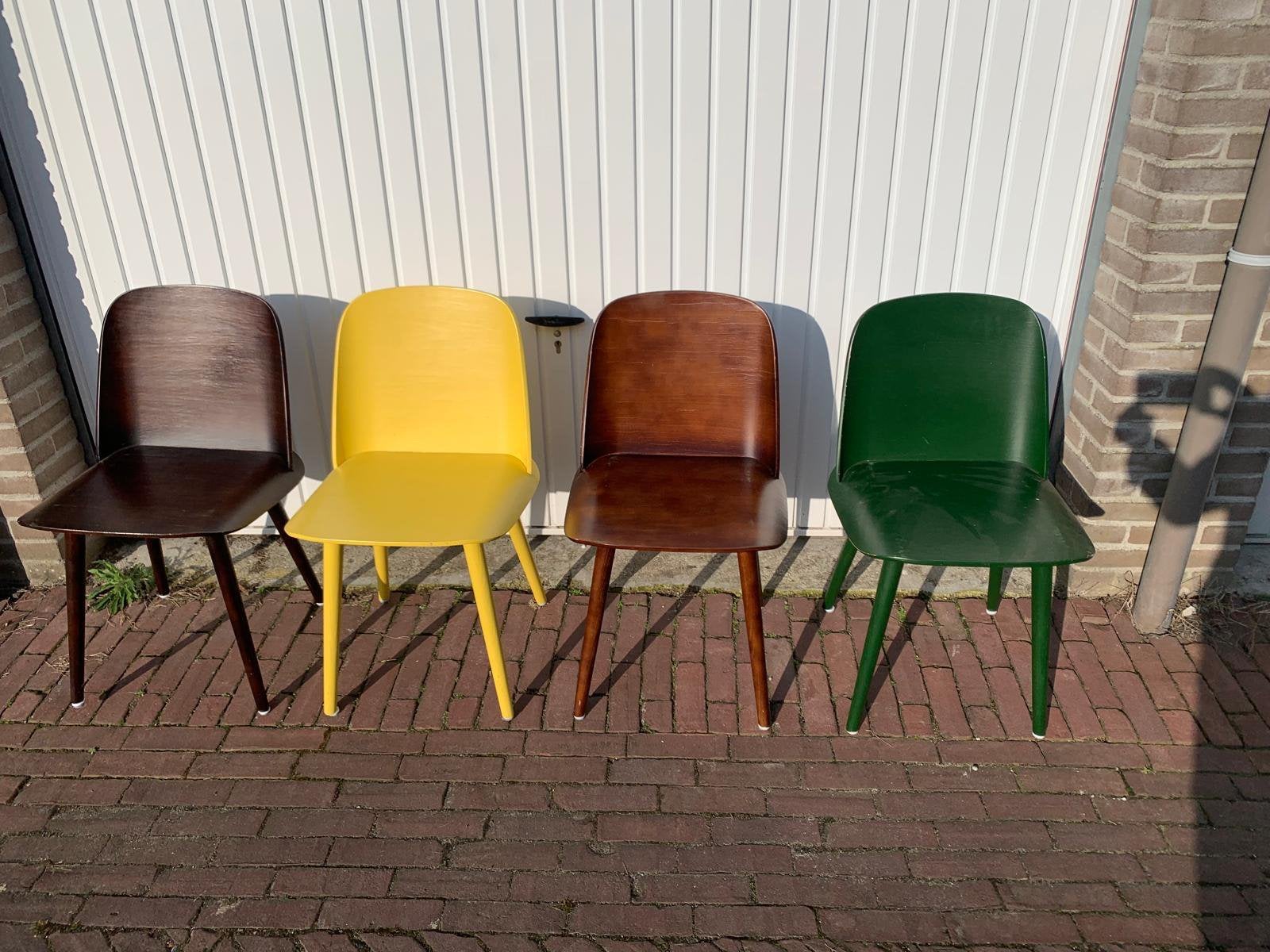 Muuto Nerd 4 design eiken eetkamer stoelen, Ophalen, Gebruikt, Overige kleuren, Design