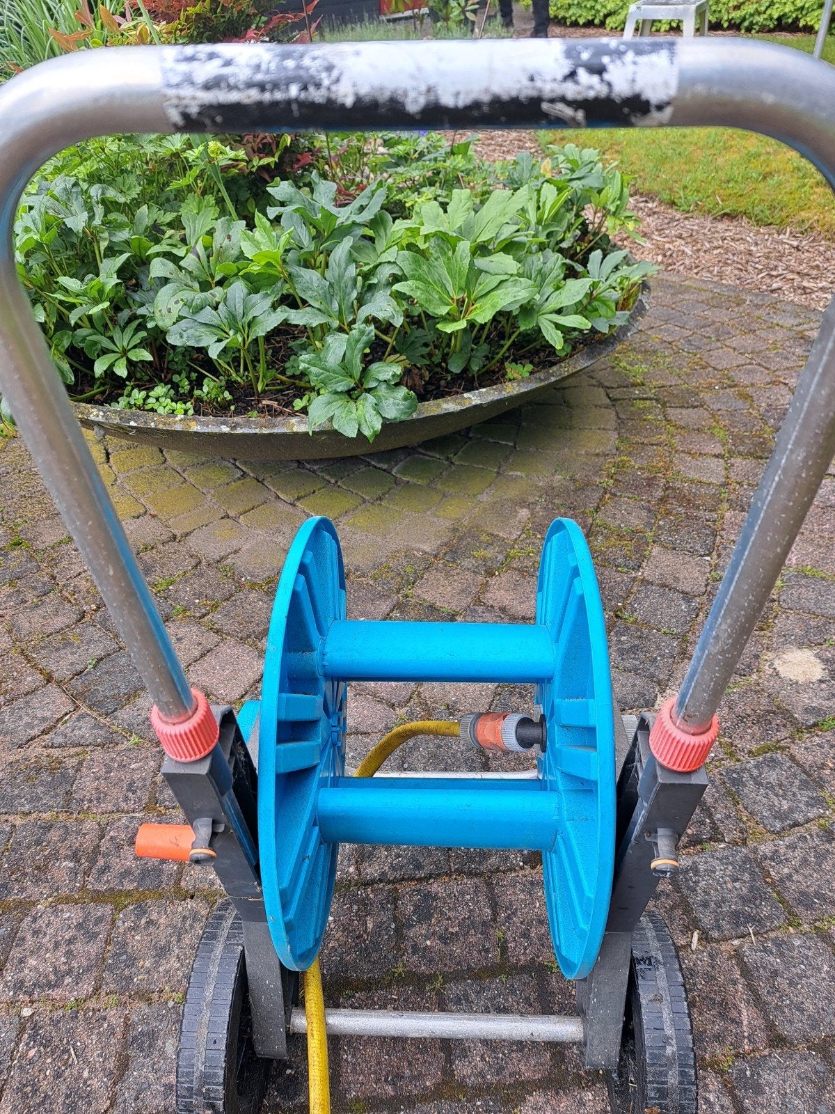 Gardena tuinslanghaspel met 15m slang en 2 koppelstukken, Tuin en Terras, Tuinslangen, Ophalen, Gebruikt, Tuinslang