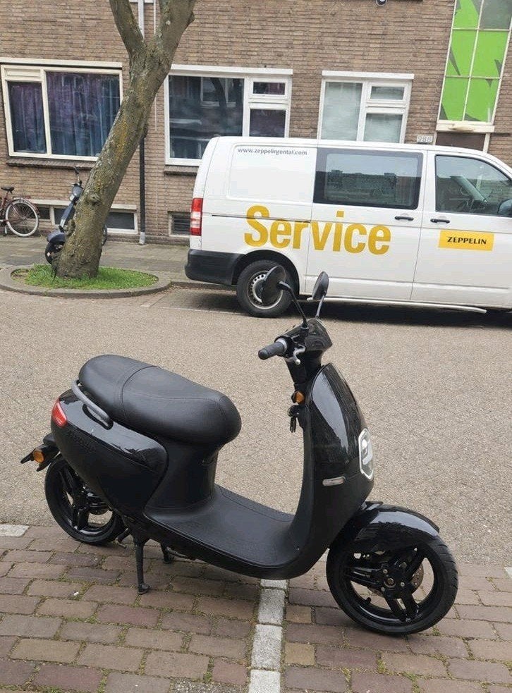 AGM ECO electrische scooter, Ophalen of Verzenden, Zo goed als nieuw, Elektrisch, Overige merken