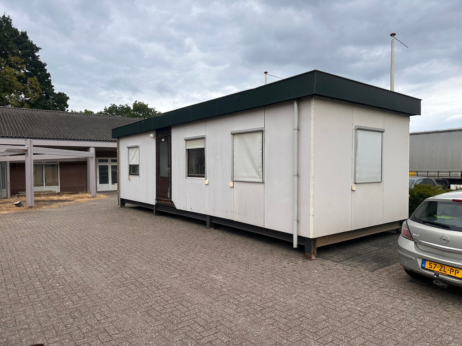 Woonunit te koop, Ophalen