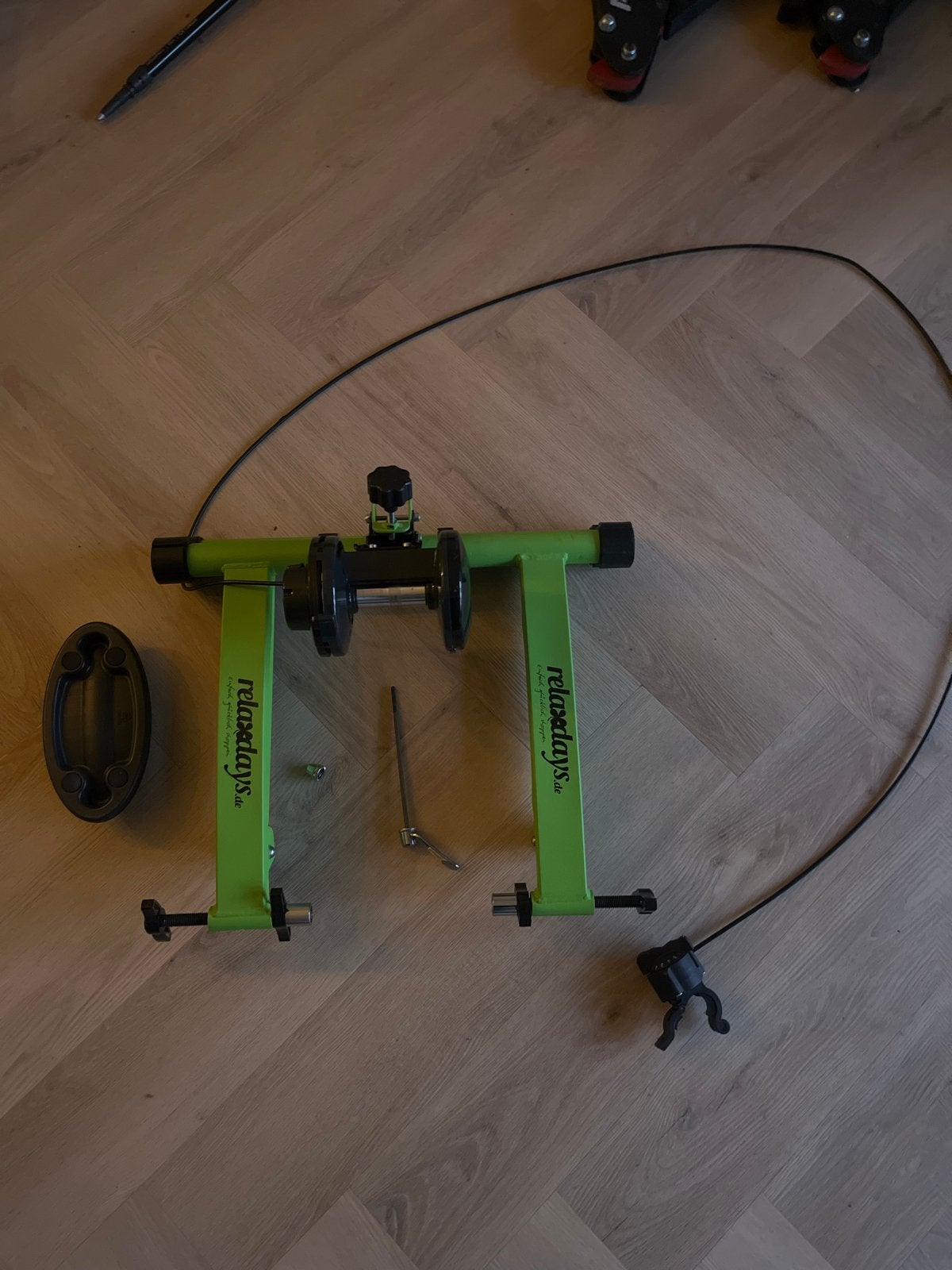 GRATIS Relaxdays fietstacx - hapert soms, Ophalen, Gebruikt