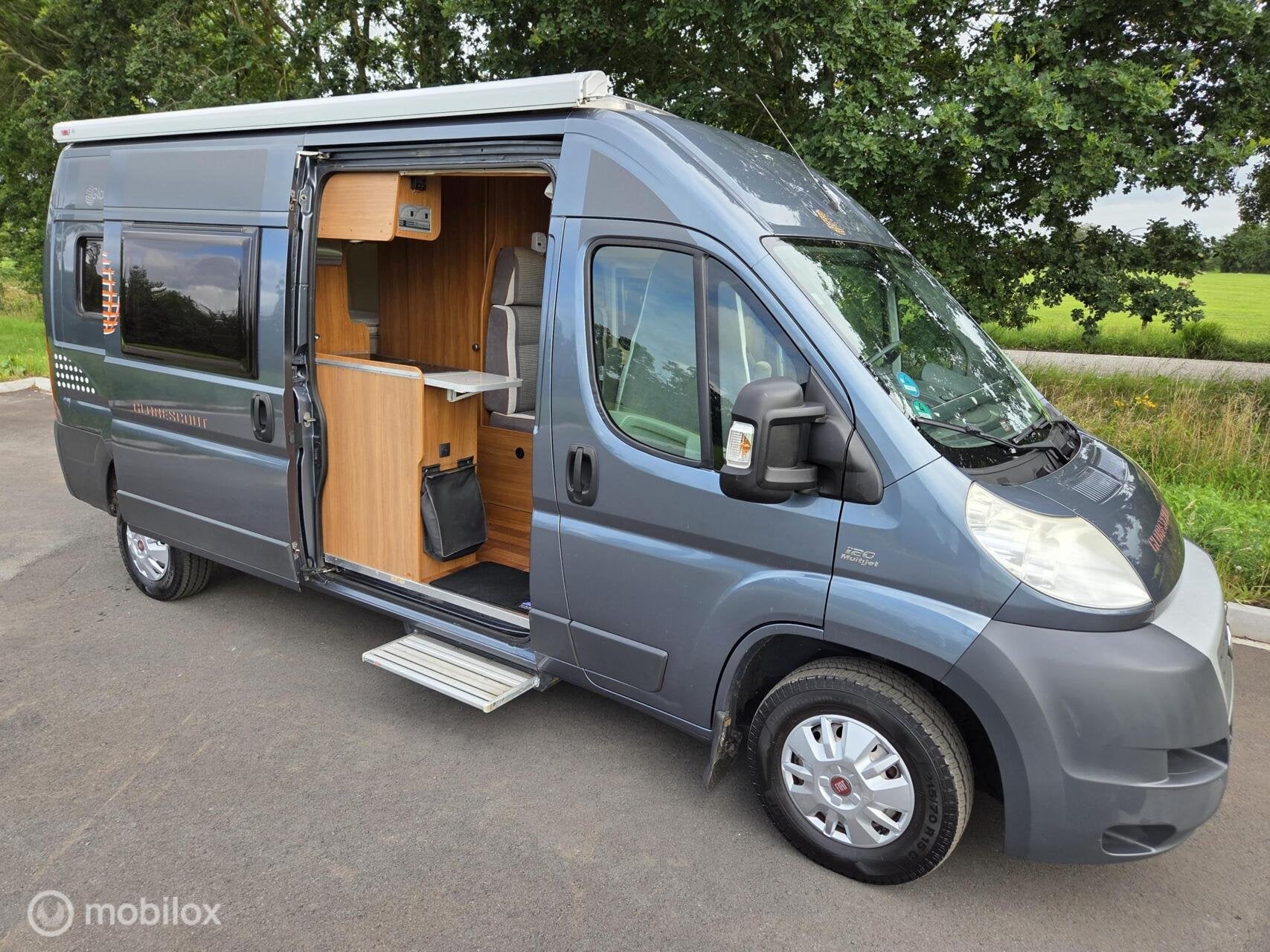 Globecar Globescout buscamper 2010 ☆Euro4, 120pk, Trekhaak, Overige merken, Buscamper of Camperbus, 6 tot 7 meter, Bedrijf