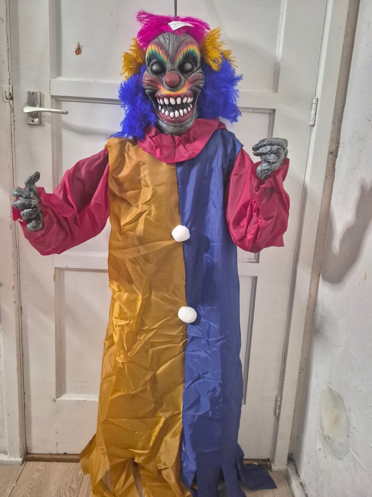 hangende clown regenboog kleurig, Ophalen of Verzenden, Nieuw, Versiering, Halloween of Griezel