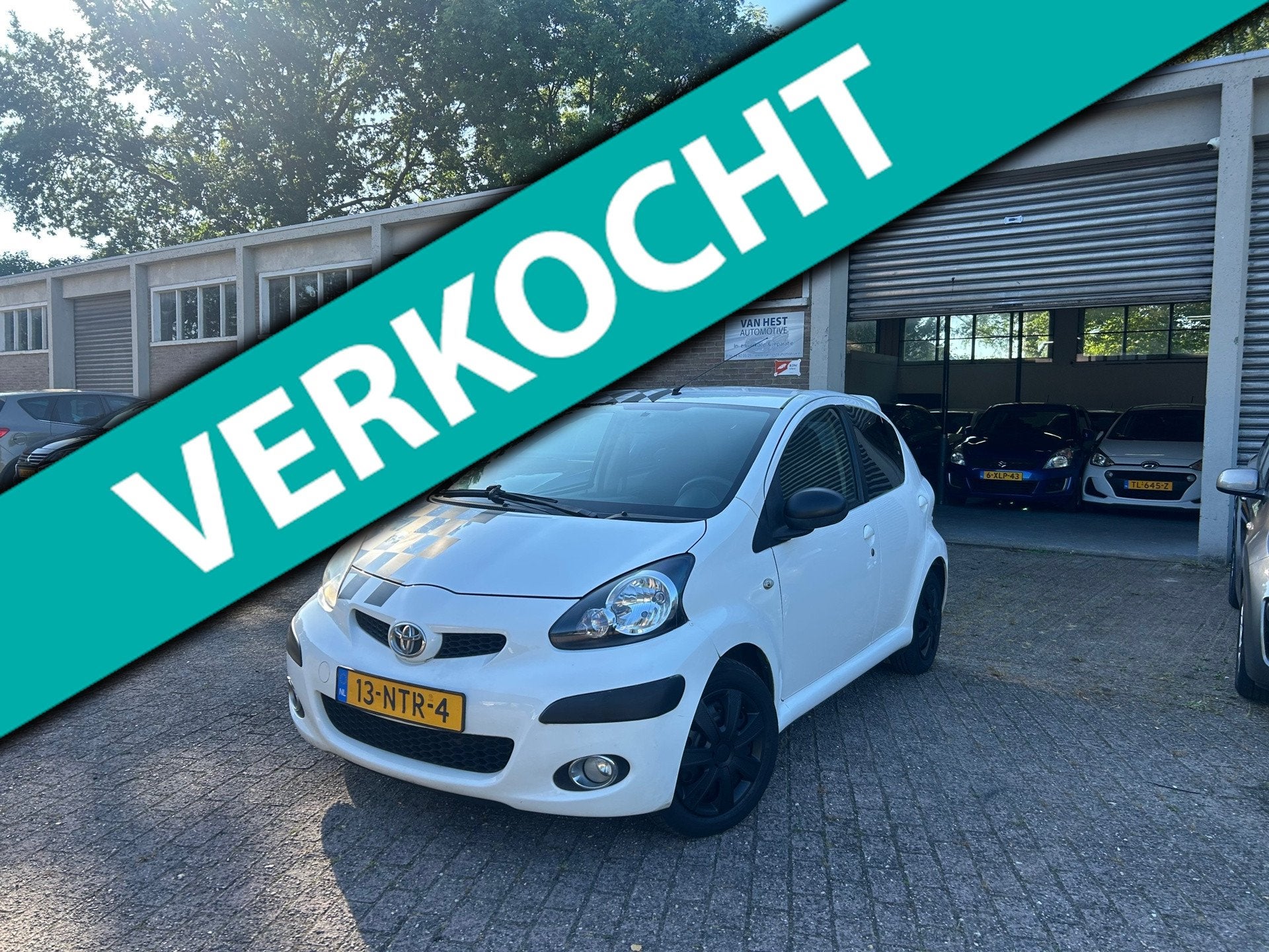 Toyota Aygo 1.0-12V Comfort Airco/ Centrale Verg/ NAP! Netje, Voorwielaandrijving, Gebruikt, 4 stoelen, Origineel Nederlands