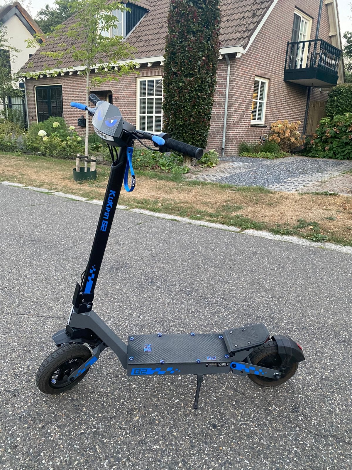 Kukirin g2 custom, Fietsen en Brommers, Ophalen, Nieuw, Elektrische step (E-scooter)